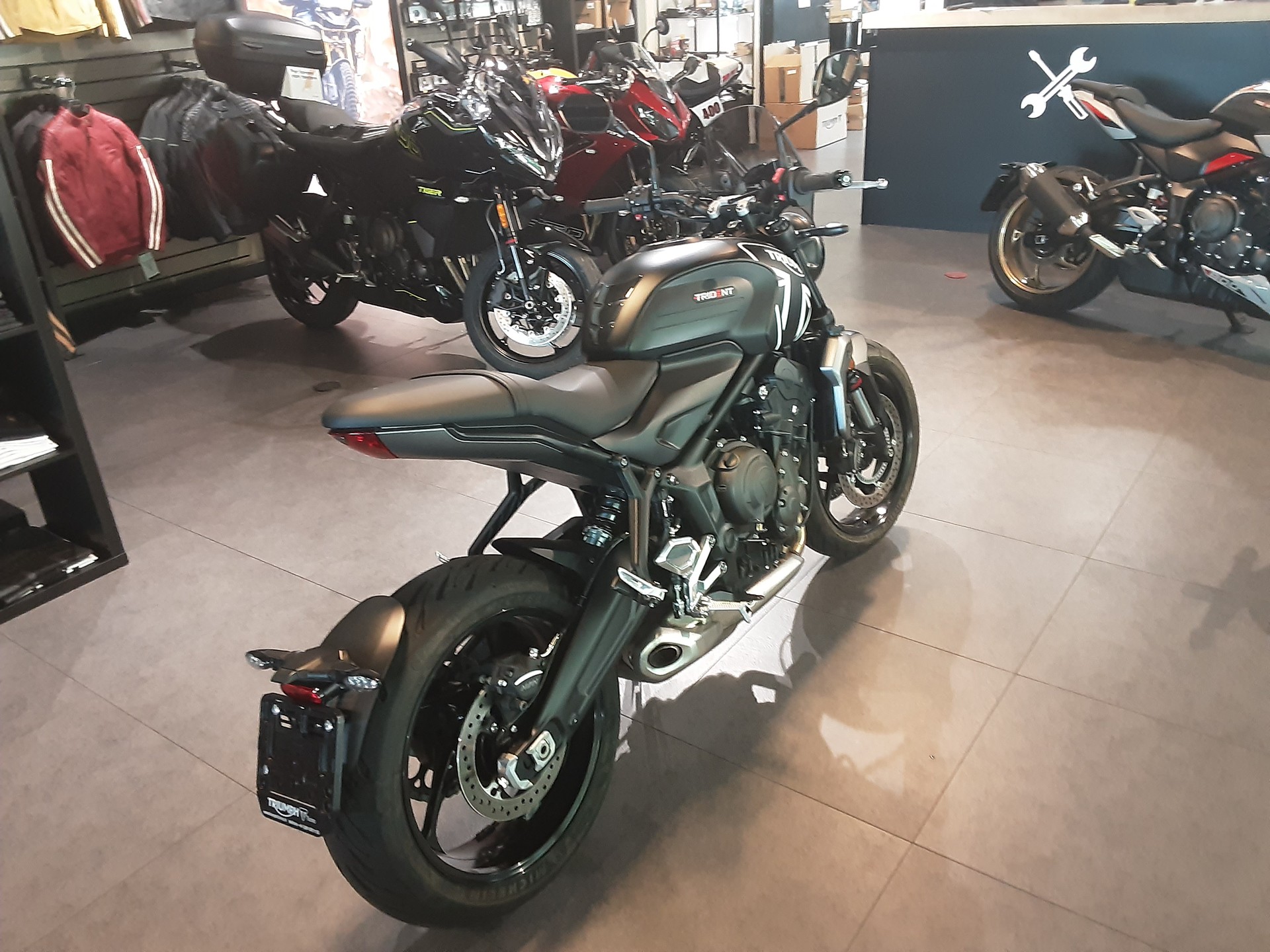 TRIUMPH Trident 660-image-5