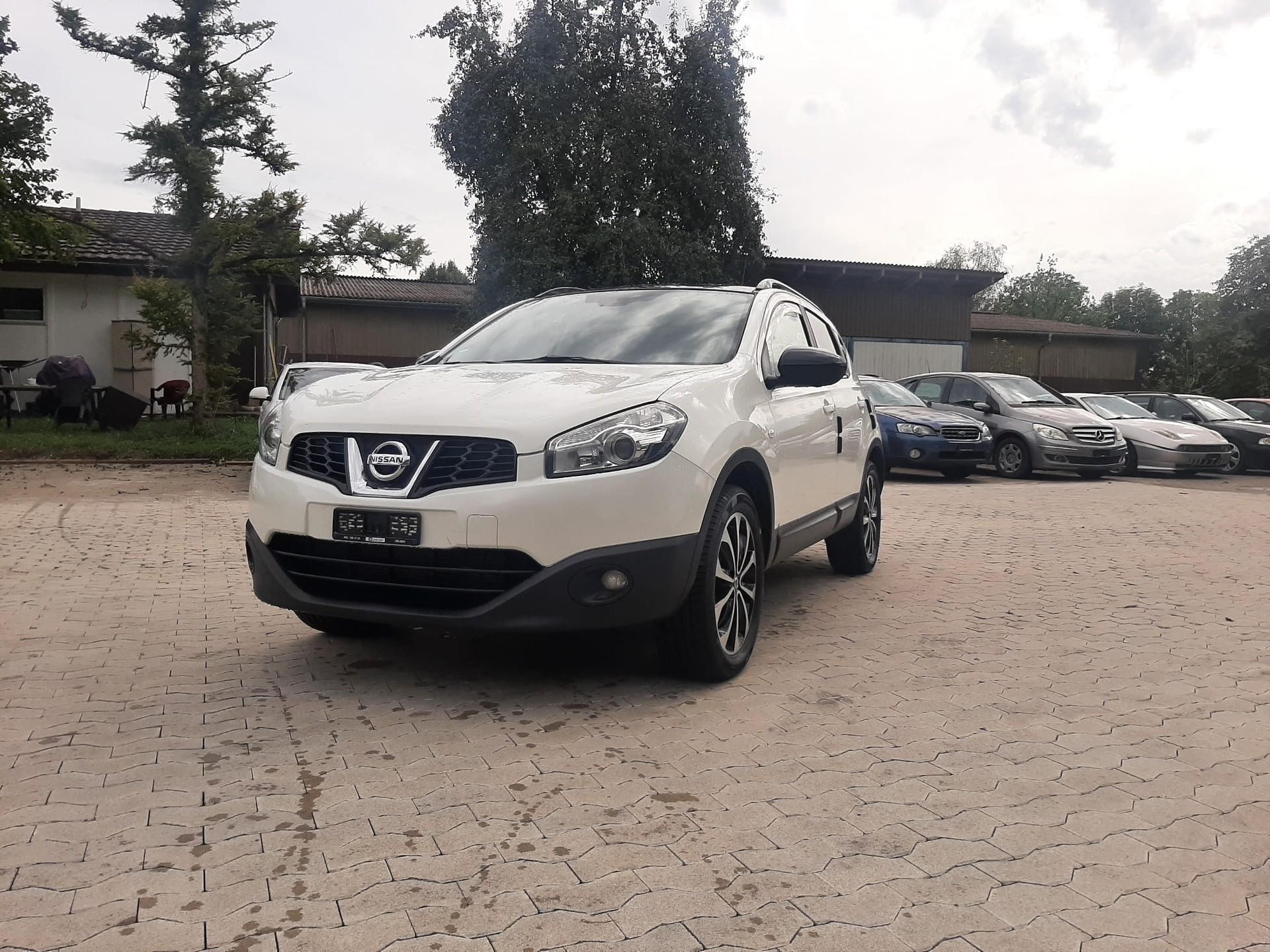NISSAN Qashqai 2.0 4WD CVT-image-0