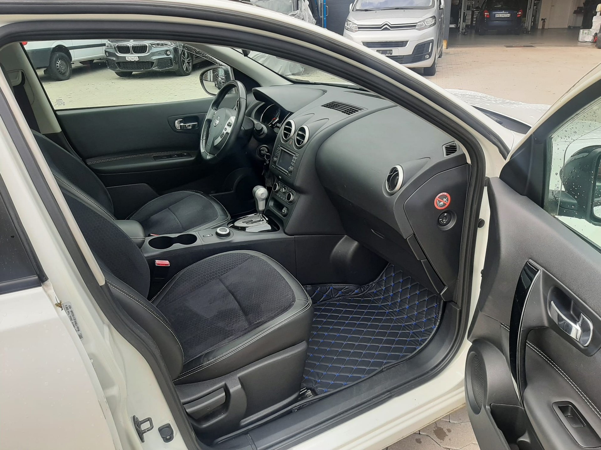 NISSAN Qashqai 2.0 4WD CVT-image-7