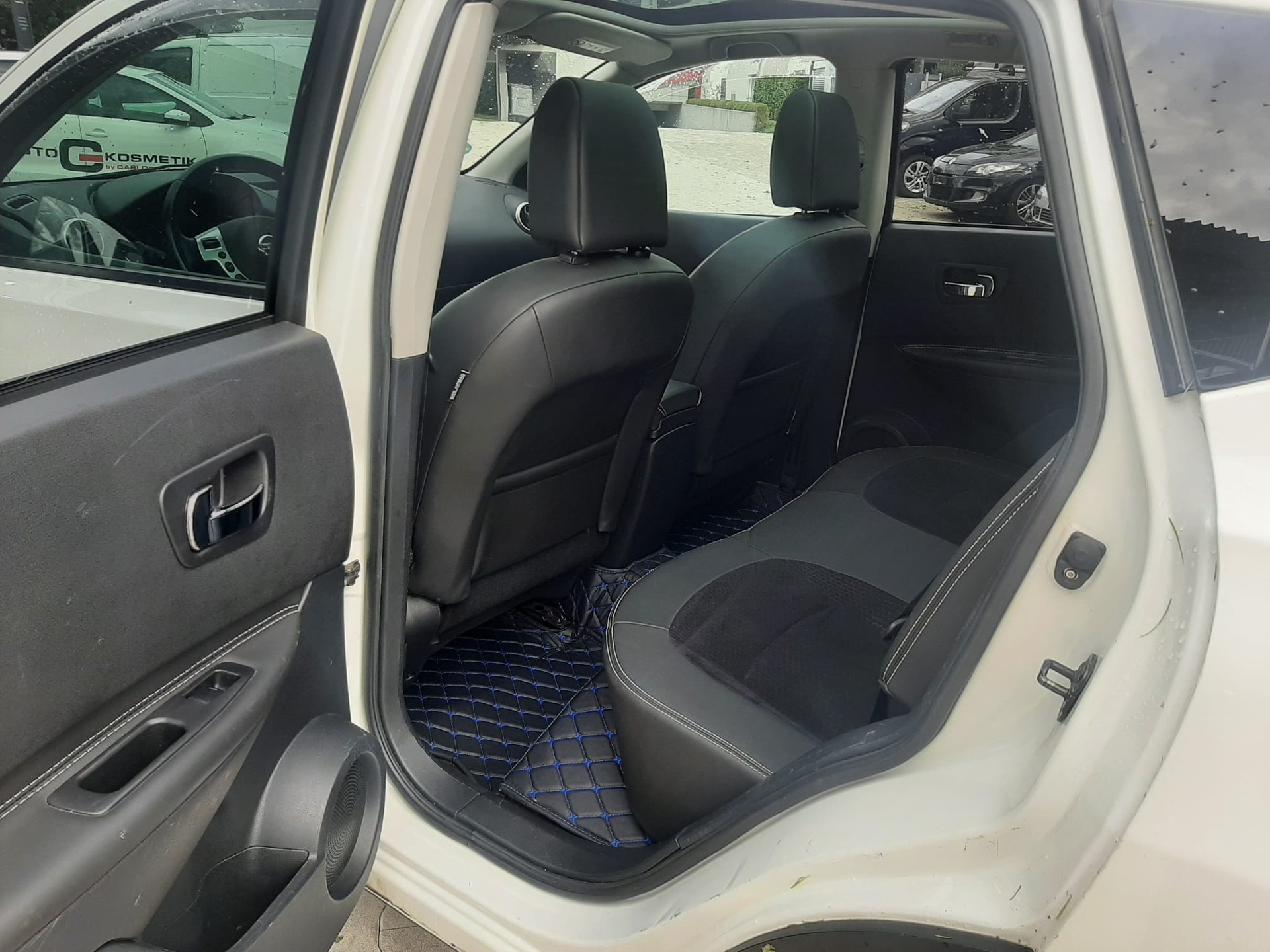 NISSAN Qashqai 2.0 4WD CVT-image-5