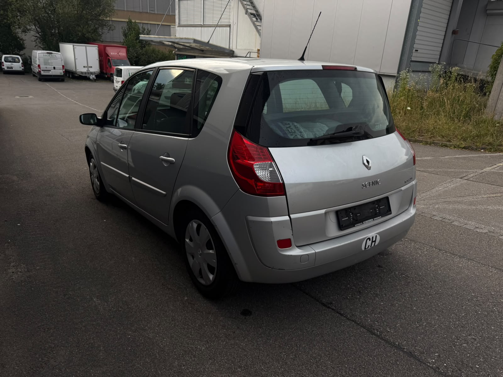 RENAULT Scénic 2.0 16V Dynamique-image-6