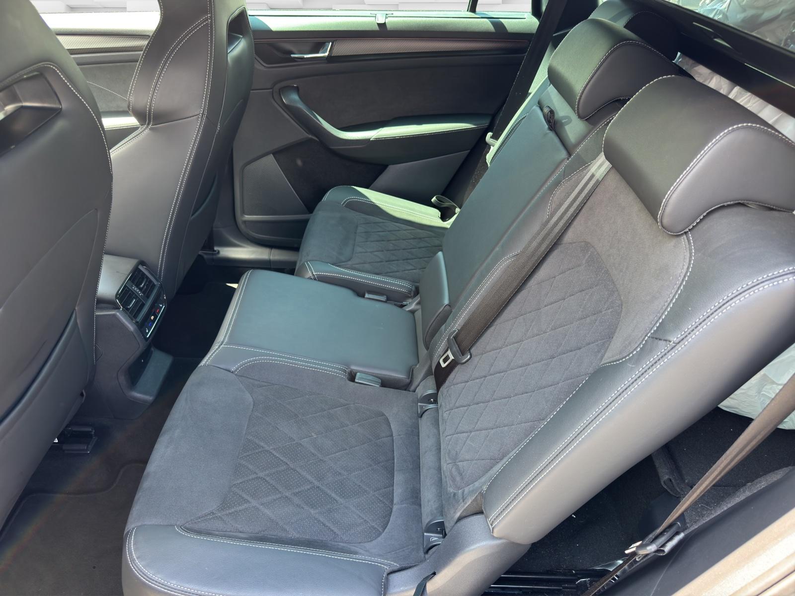 SKODA Kodiaq 2.0 TDI 200 Sportline DSG-image-11