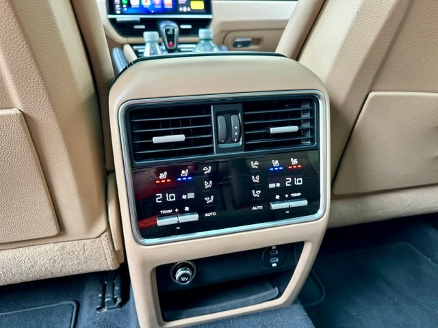 PORSCHE 3.0 V6 E-Hybrid-image-8