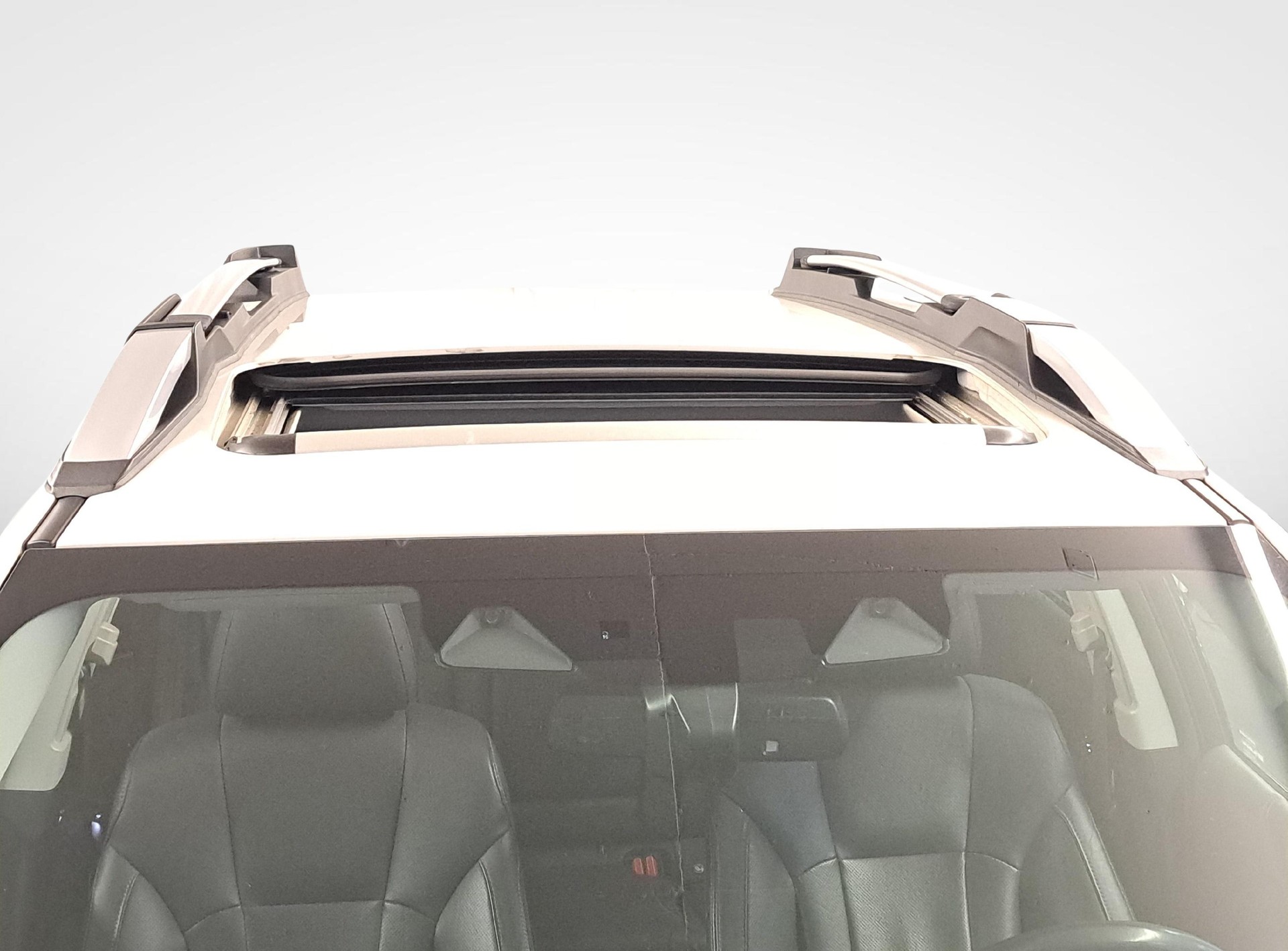 SUBARU Outback 2.5i Luxury-image-12