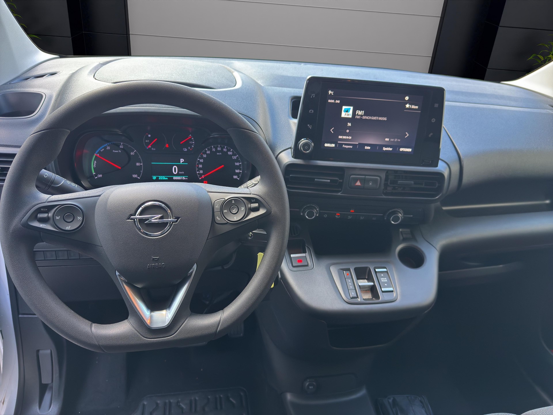 OPEL Combo-e Cargo 2.4 t Electric +-image-5
