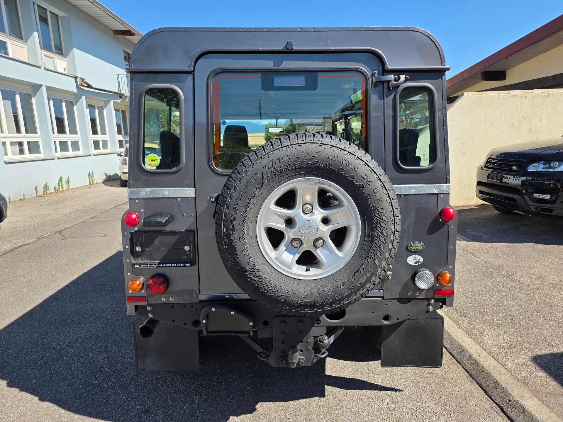 LAND ROVER Defender 110 SW 2.5 Td5-image-2