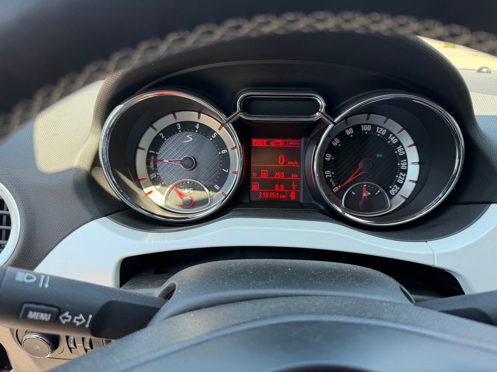 OPEL Adam 1.4 Turbo S-image-10