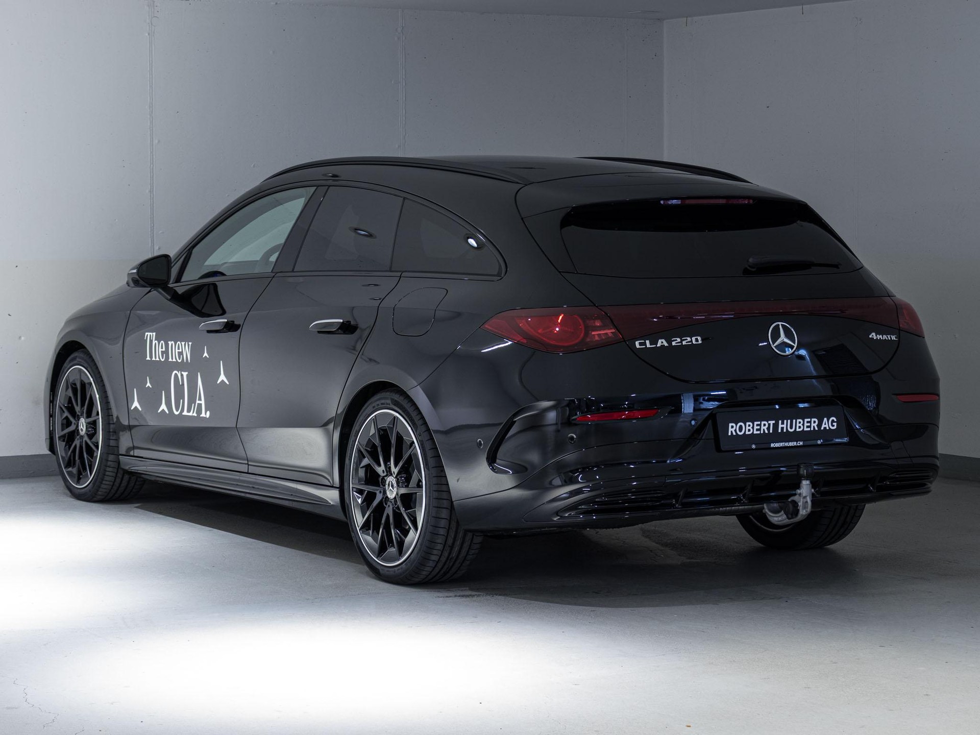 MERCEDES-BENZ CLA 220 4MATIC SB-image-3