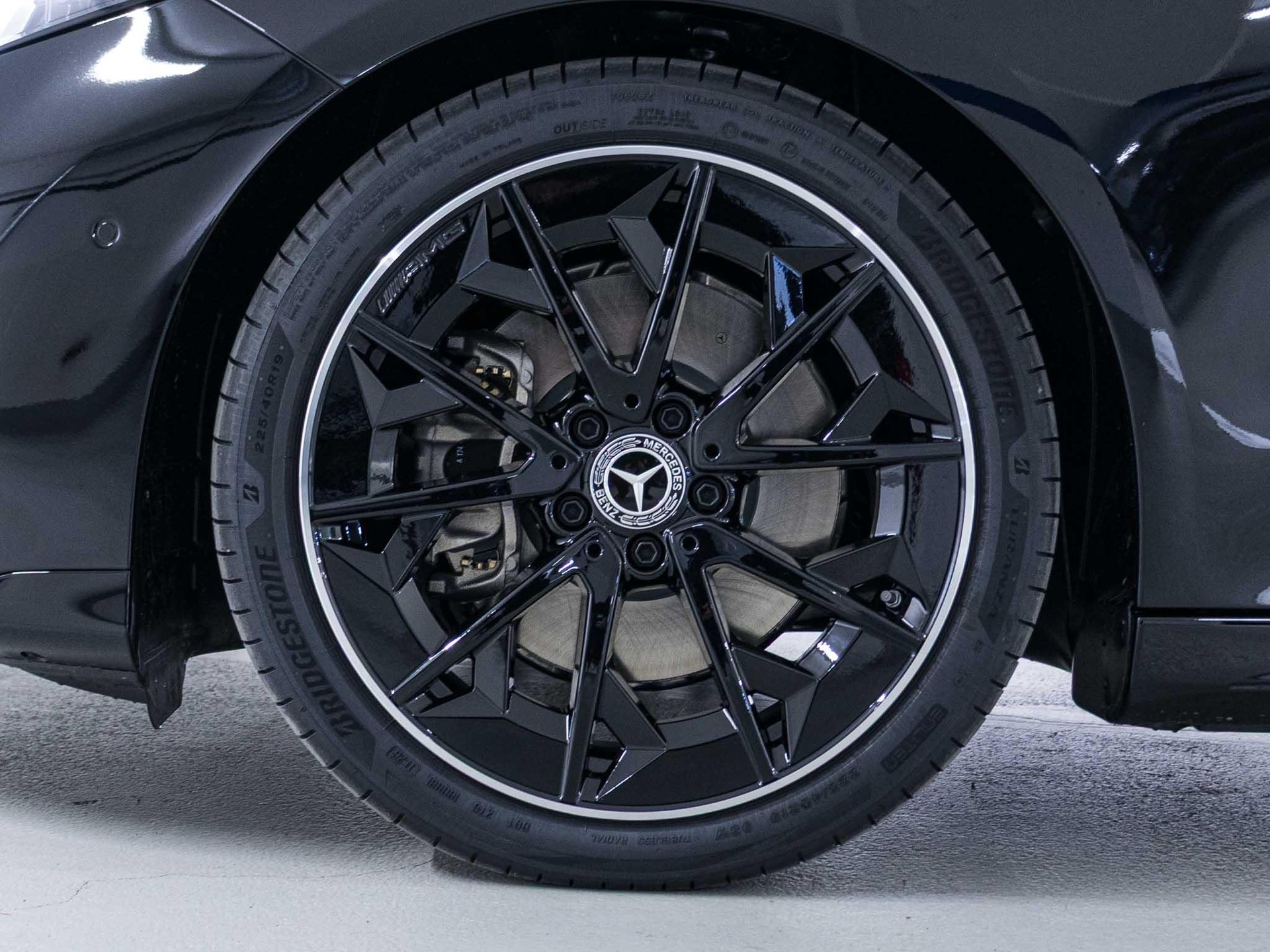 MERCEDES-BENZ CLA 220 4MATIC SB-image-14