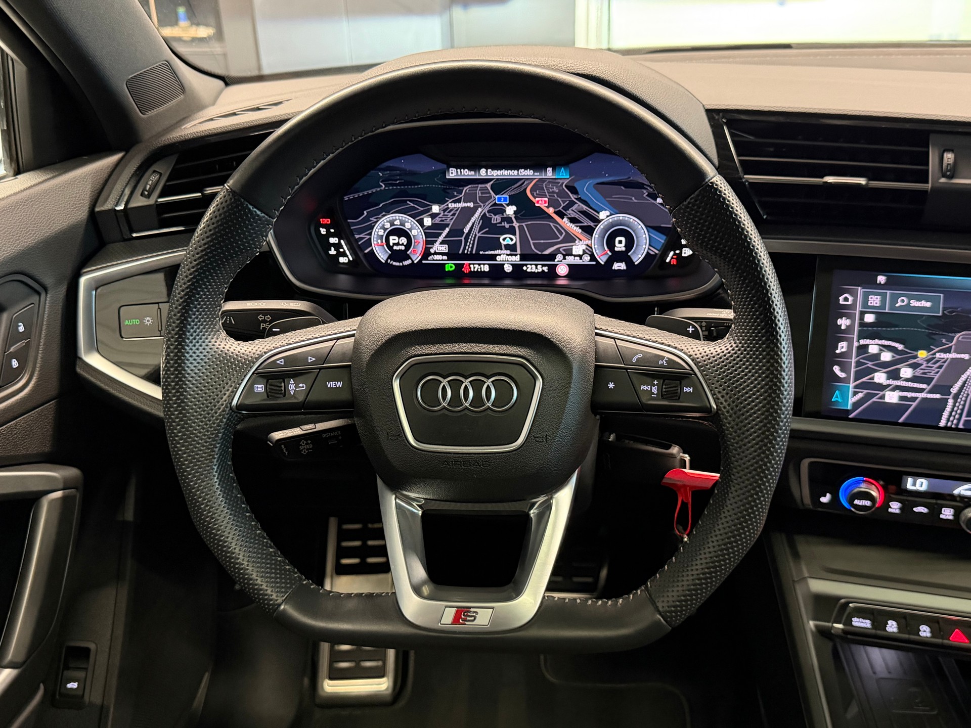 AUDI Q3 Sportback 45 TFSI S line quattro S-tronic 230 PS-image-21