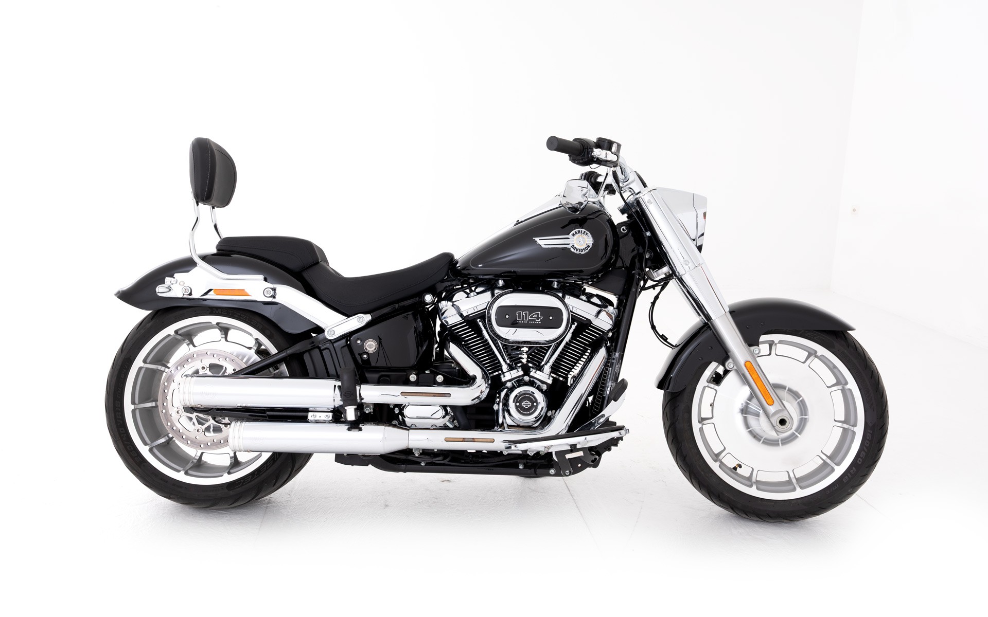 HARLEY-DAVIDSON FLFBS Fat Boy 114-showroom-element-1
