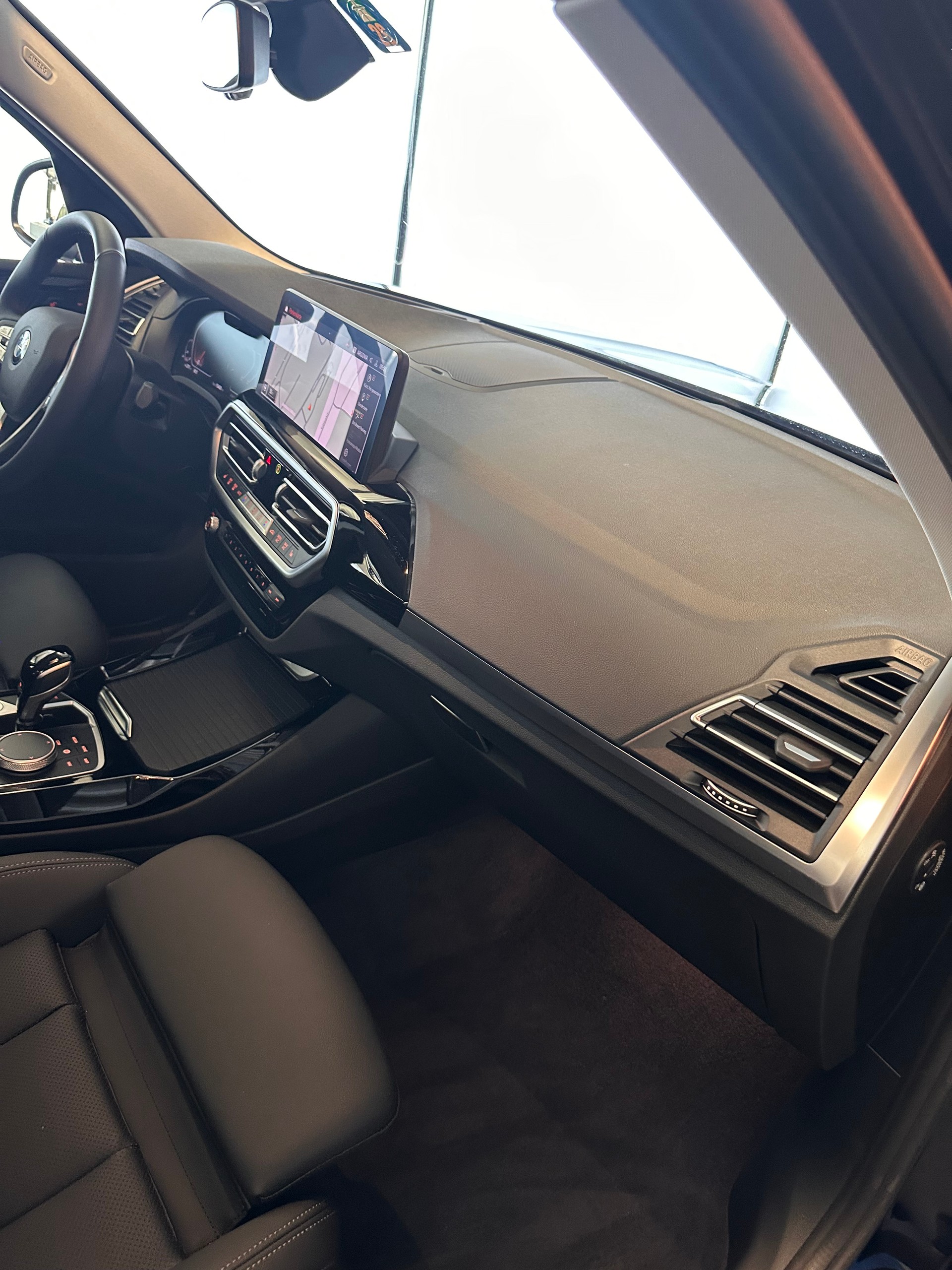 BMW X3 20i xDrive-image-27