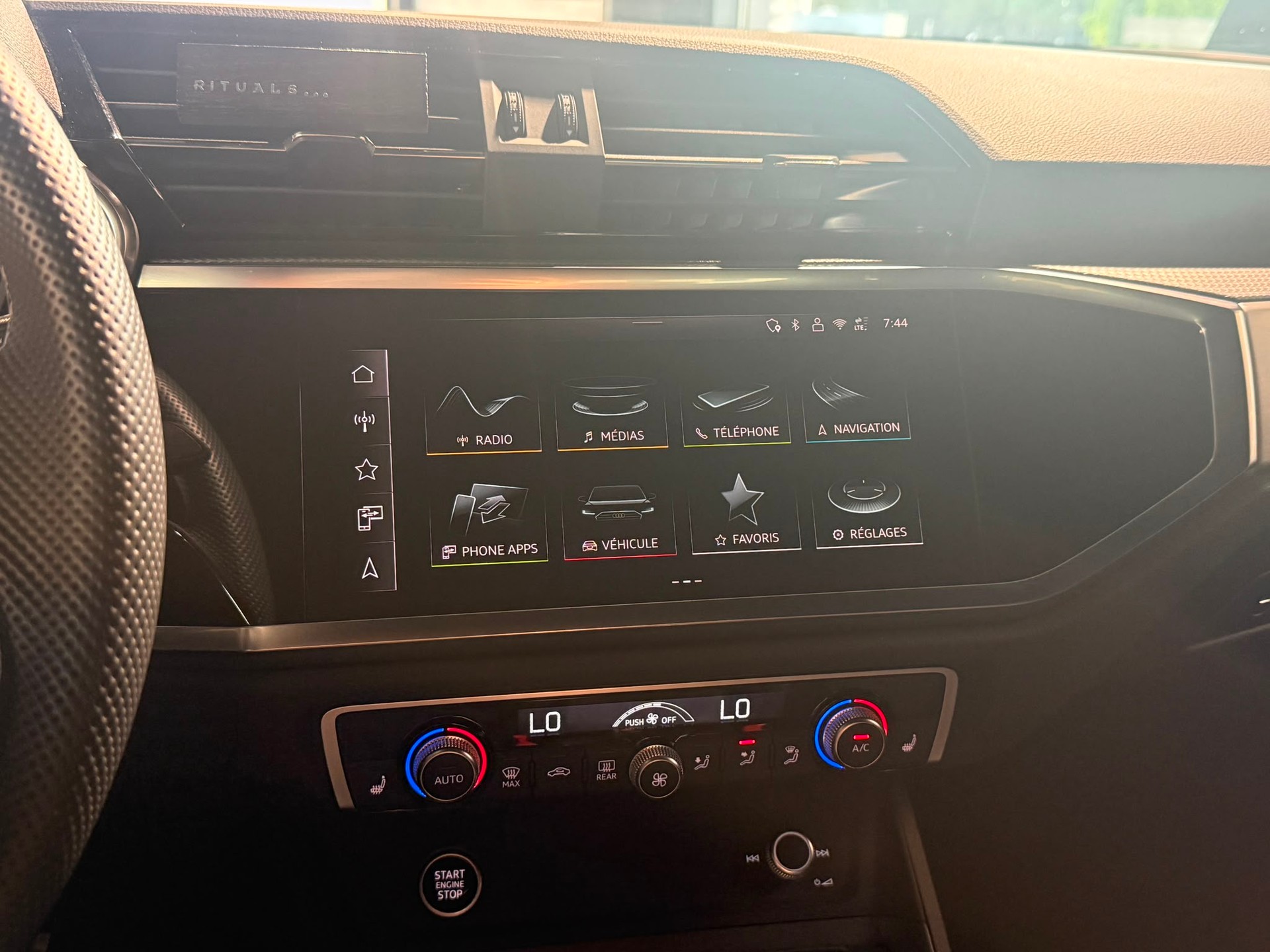 AUDI Q3 Sportback 35 TFSI S line Attraction S-tronic-image-17