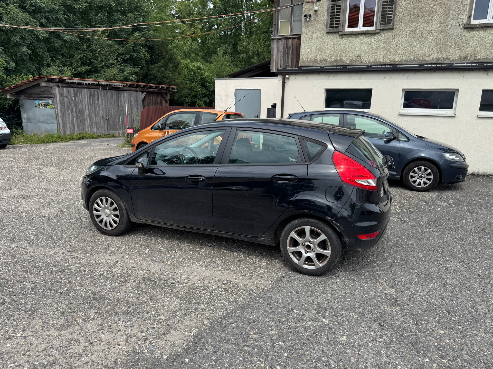 FORD Fiesta 1.4 16V Colourline-image-3