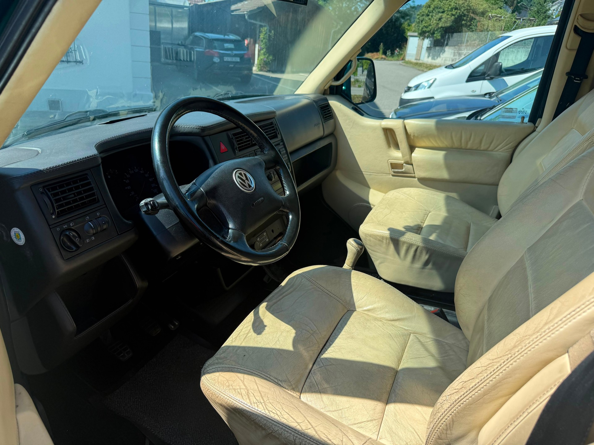 VW T4 Multivan 2.5TDI syncro ABS-image-7