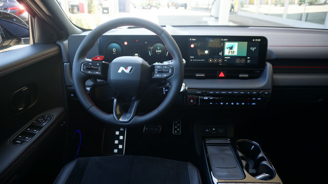 HYUNDAI Ioniq 5 N Line 84kWh 4WD-image-11