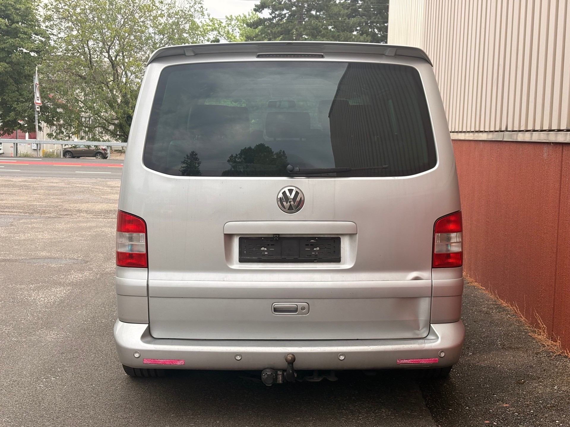VW T5 Multivan Highline 2.5 TDI-image-4