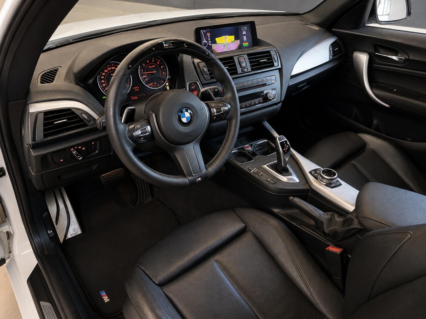 BMW M135i xDrive Steptronic-image-8