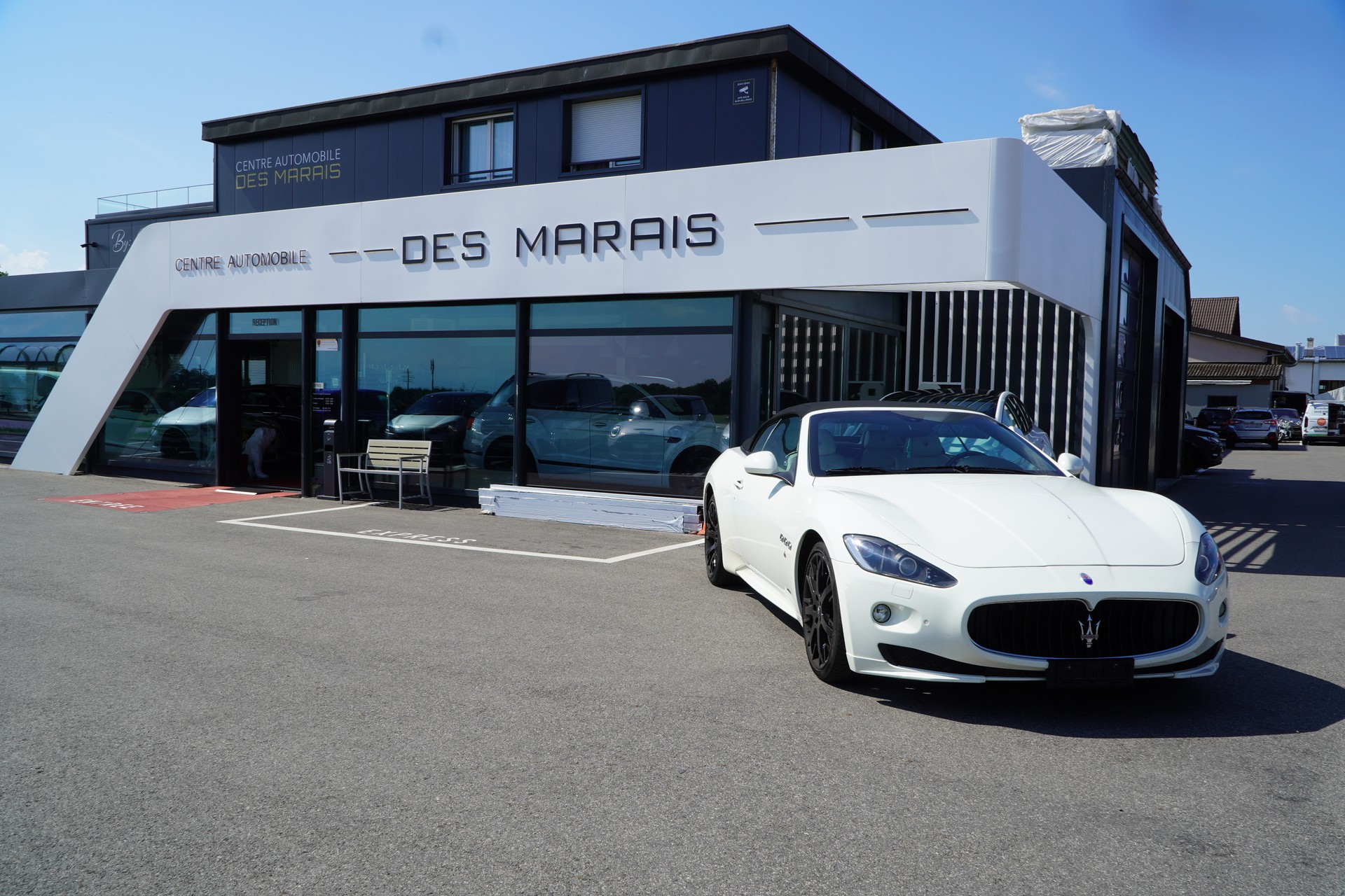 MASERATI GranCabrio Sport Automatica-image-3
