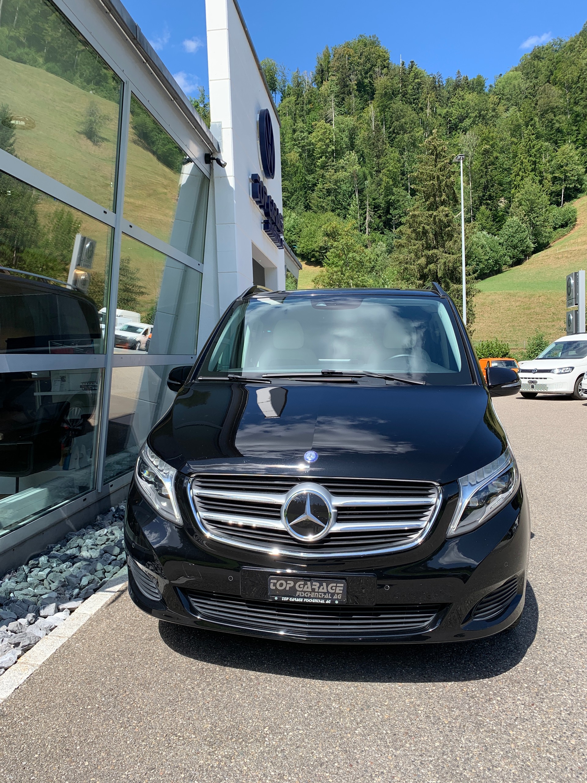 MERCEDES-BENZ V 250 d Avantgarde kompakt 4Matic 7G-Tronic-image-1