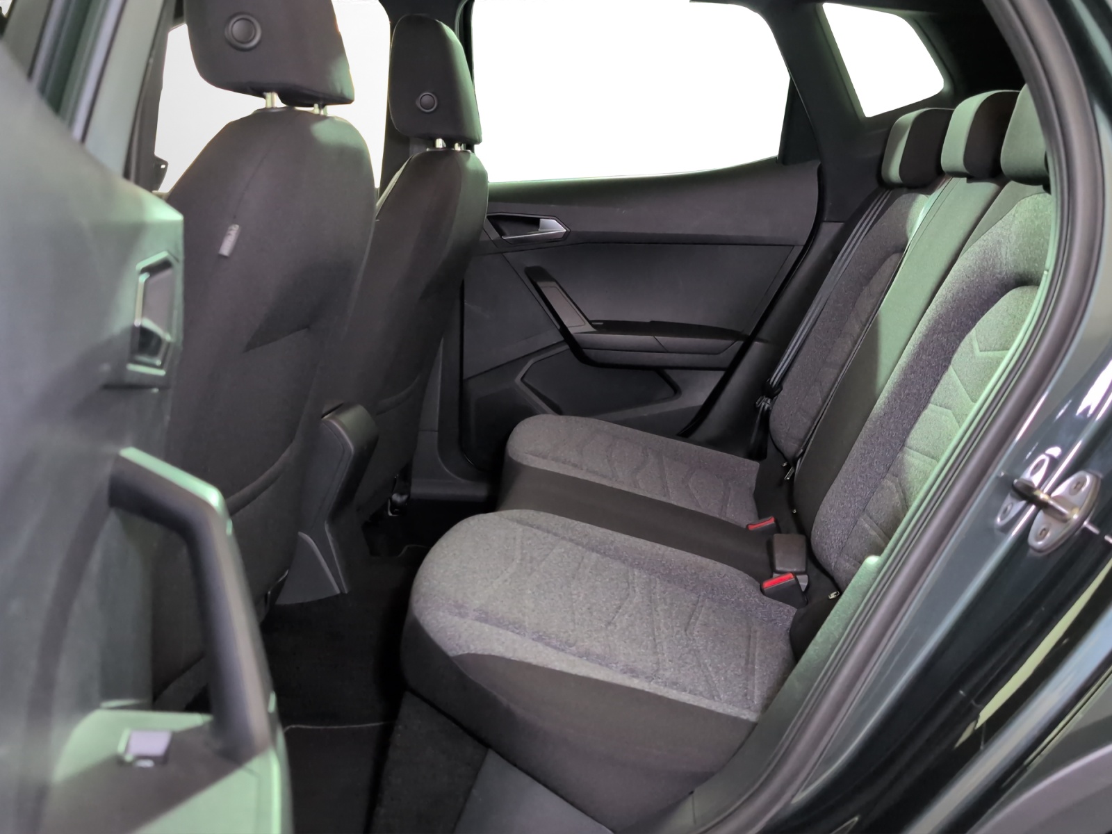 SEAT Arona 1.5 Eco TSI Hola Xperience DSG-image-7