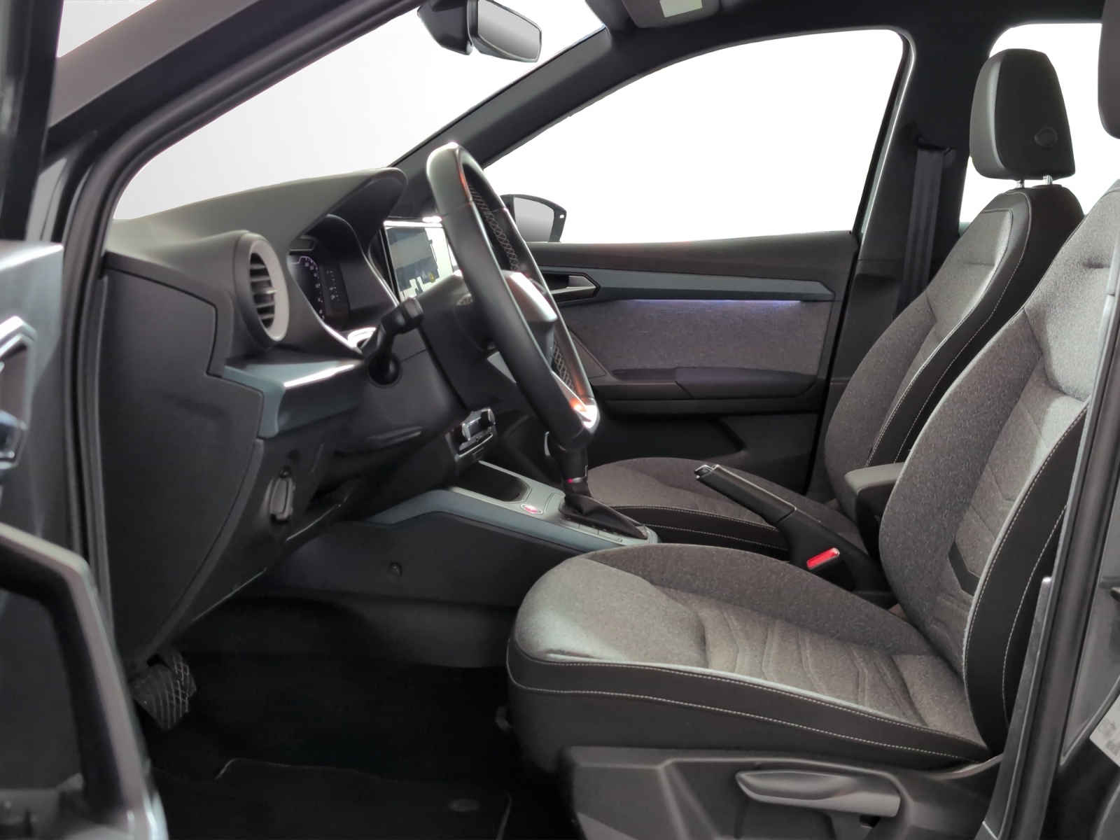 SEAT Arona 1.5 Eco TSI Hola Xperience DSG-image-5
