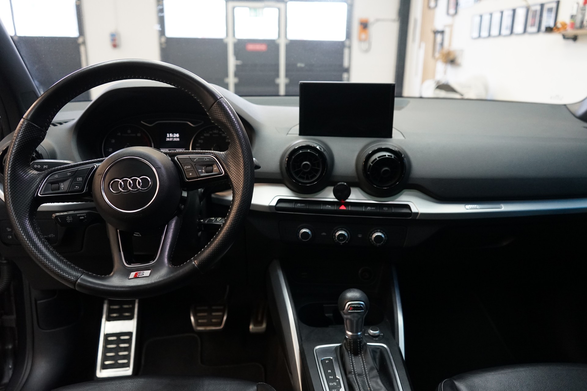 AUDI Q2 1.4 TFSI sport S-tronic-image-6