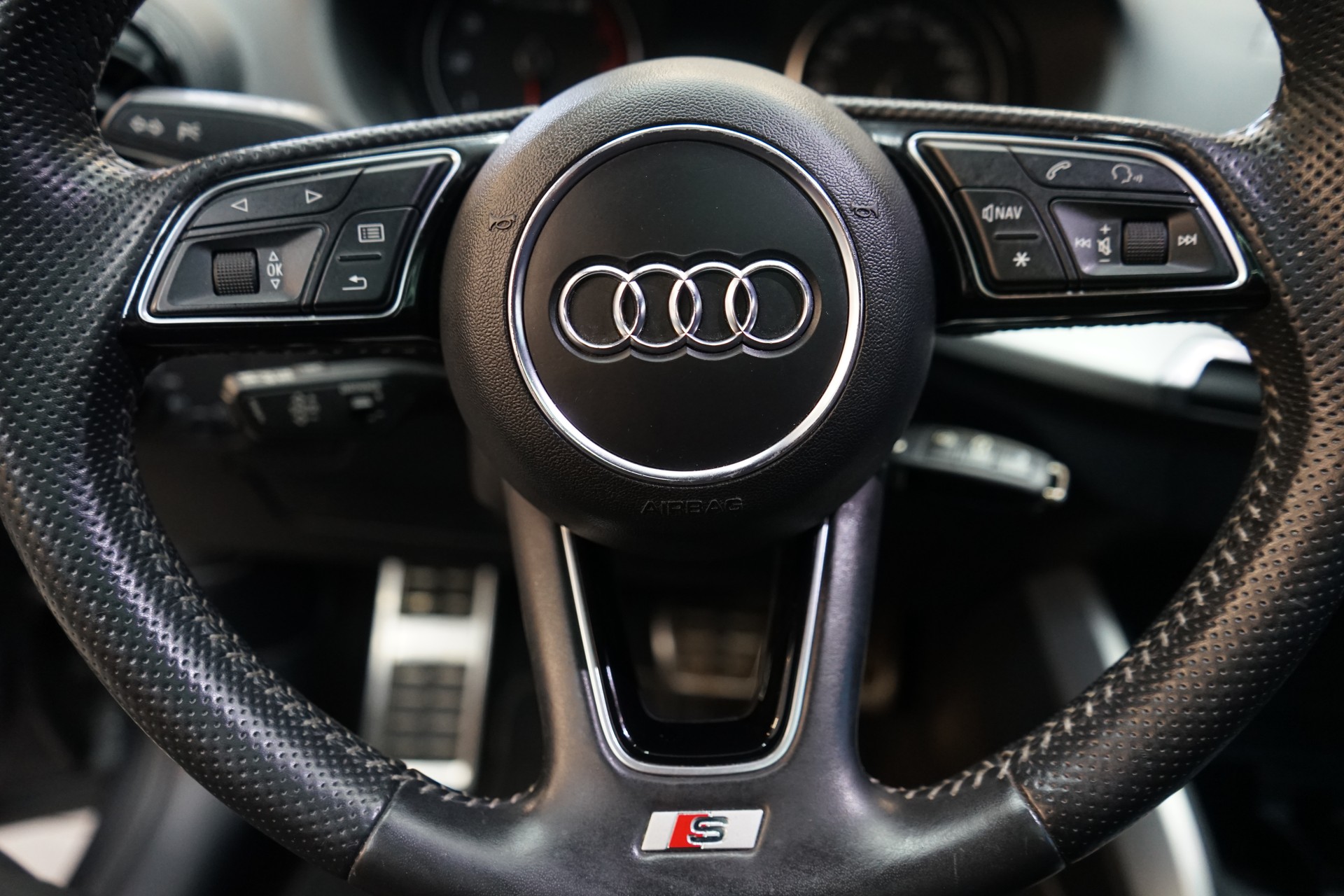 AUDI Q2 1.4 TFSI sport S-tronic-image-7