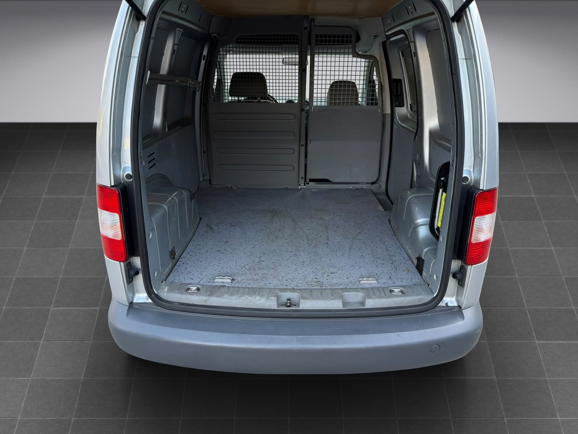 VW Caddy 2.0SDI * Diesel *-image-17
