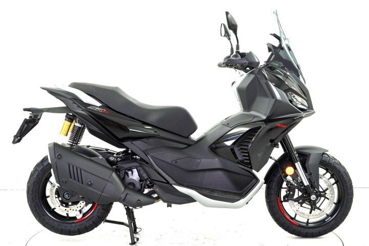 APRILIA ST GT 400 ABS-showroom-element-3