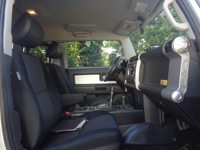 TOYOTA FJ-image-5