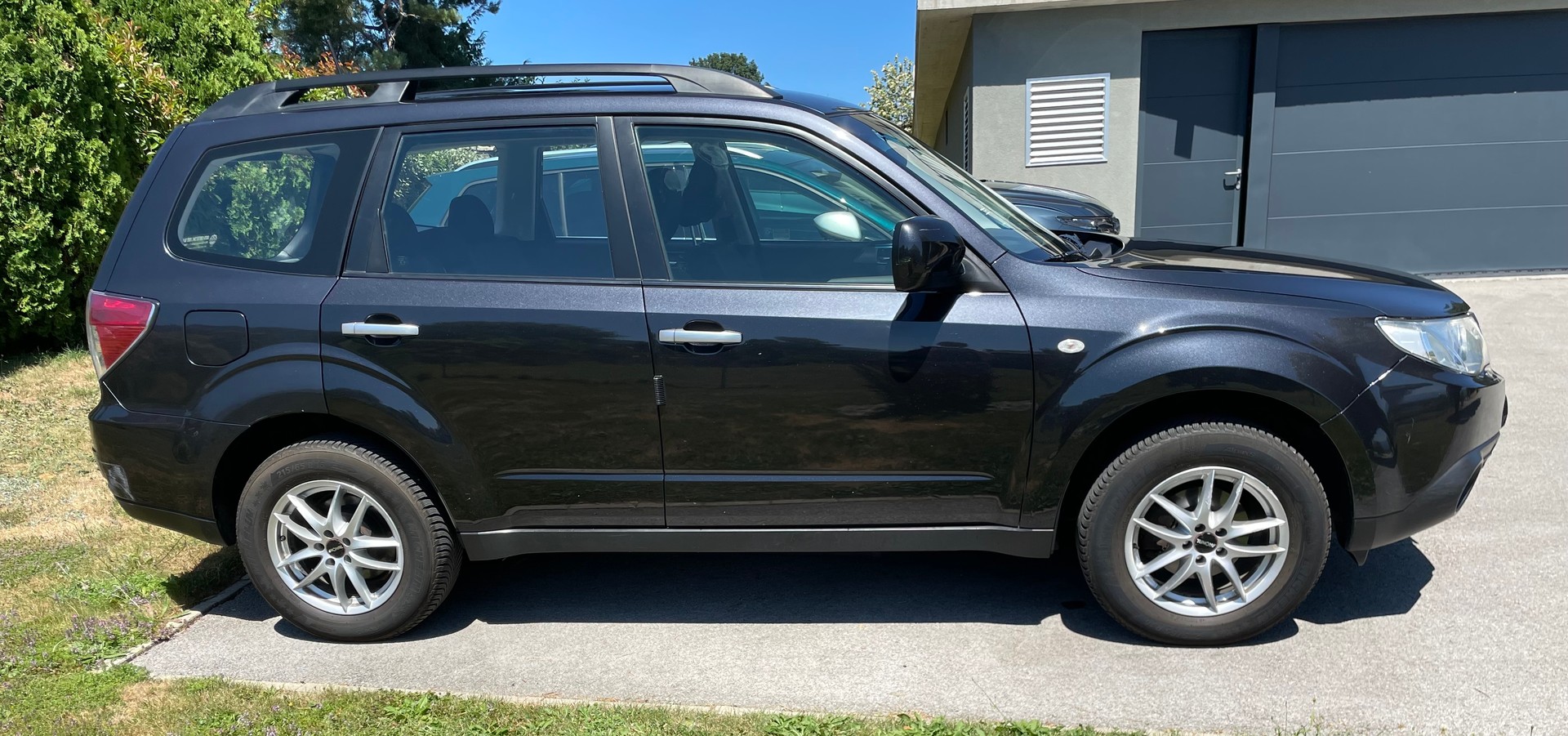 SUBARU 2.0 X Advantage-image-2