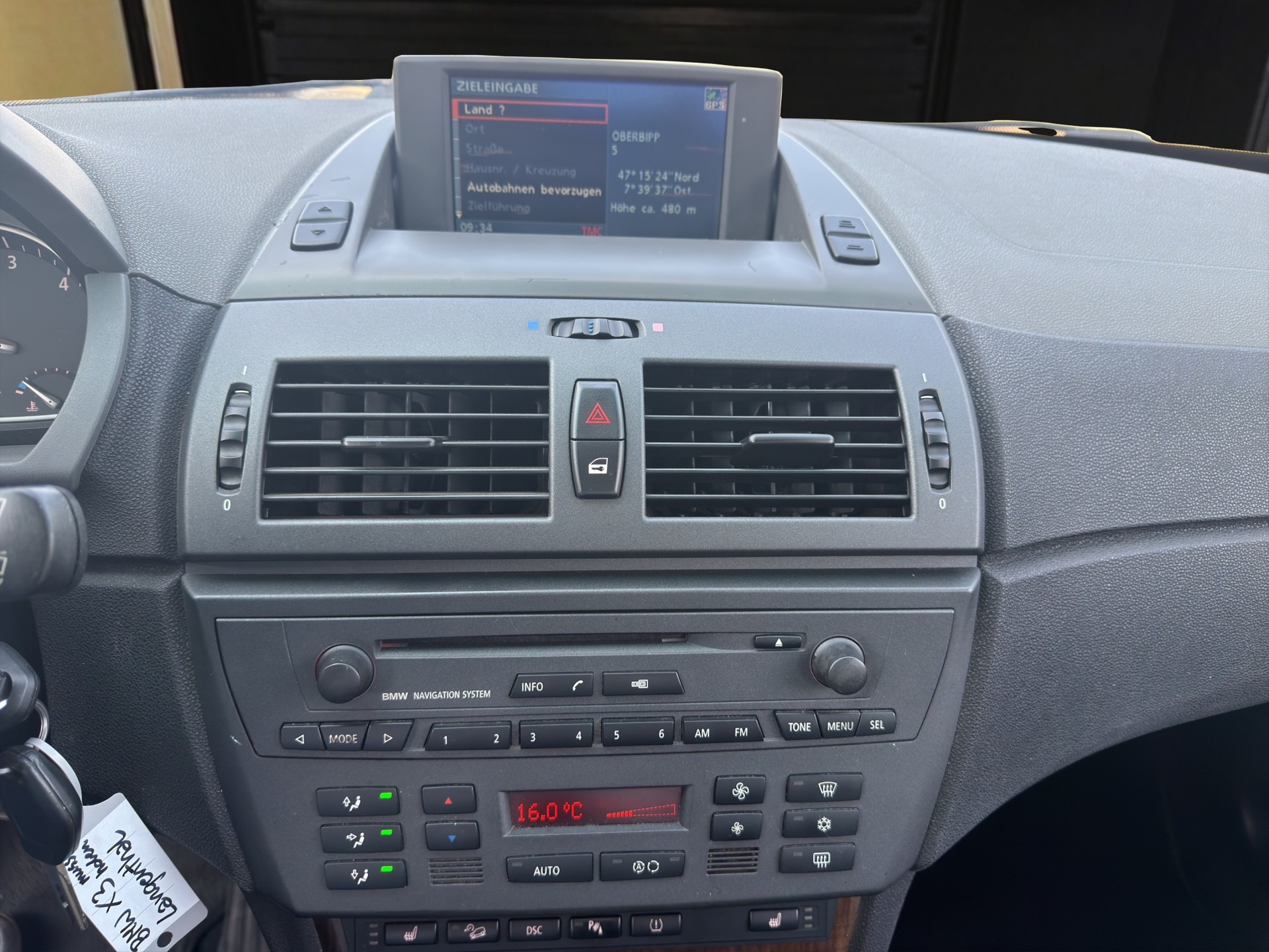 BMW X3 3.0d-image-12