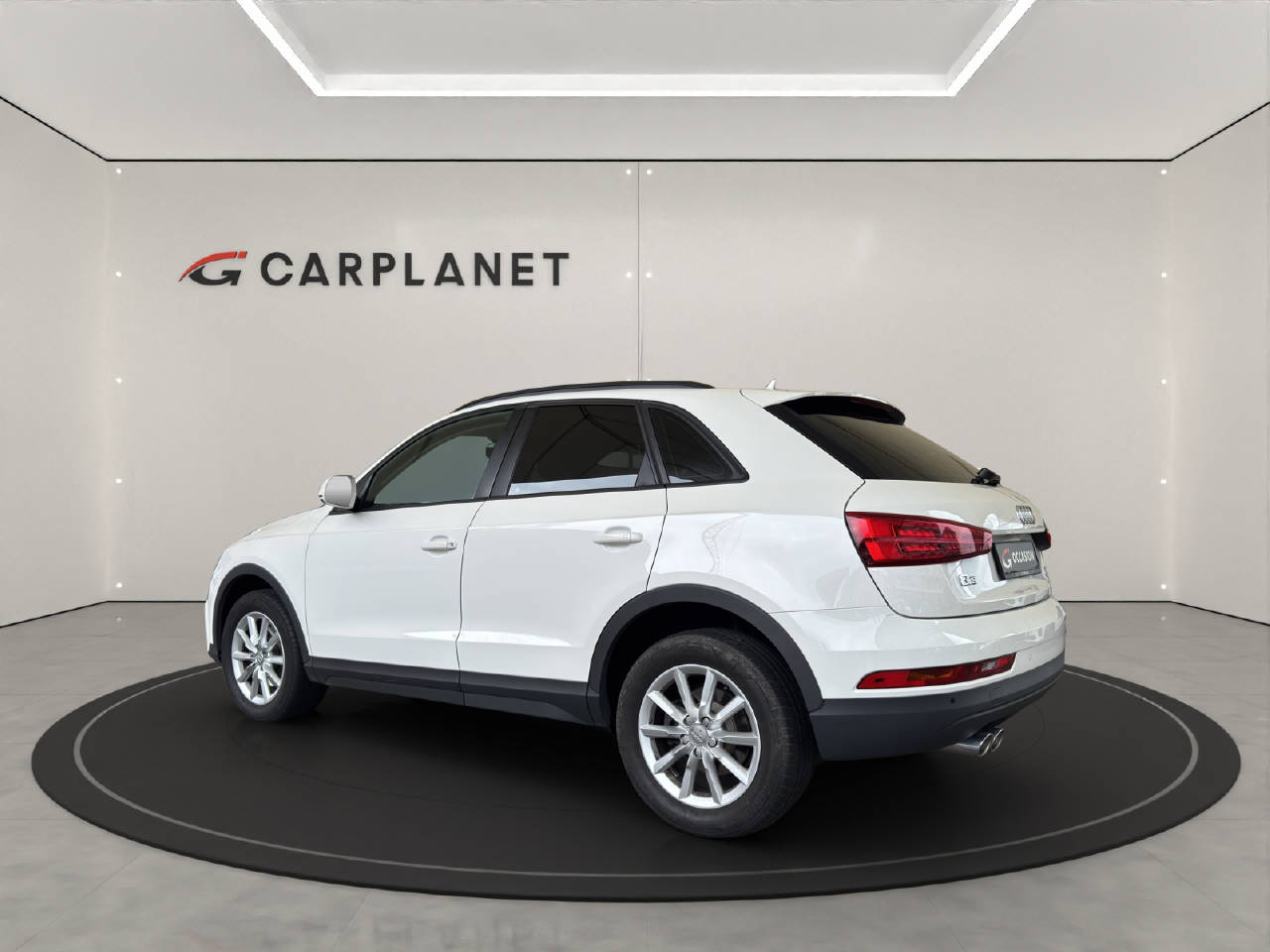 AUDI Q3 2.0 TDI 150 quattro S-Tronic-image-5