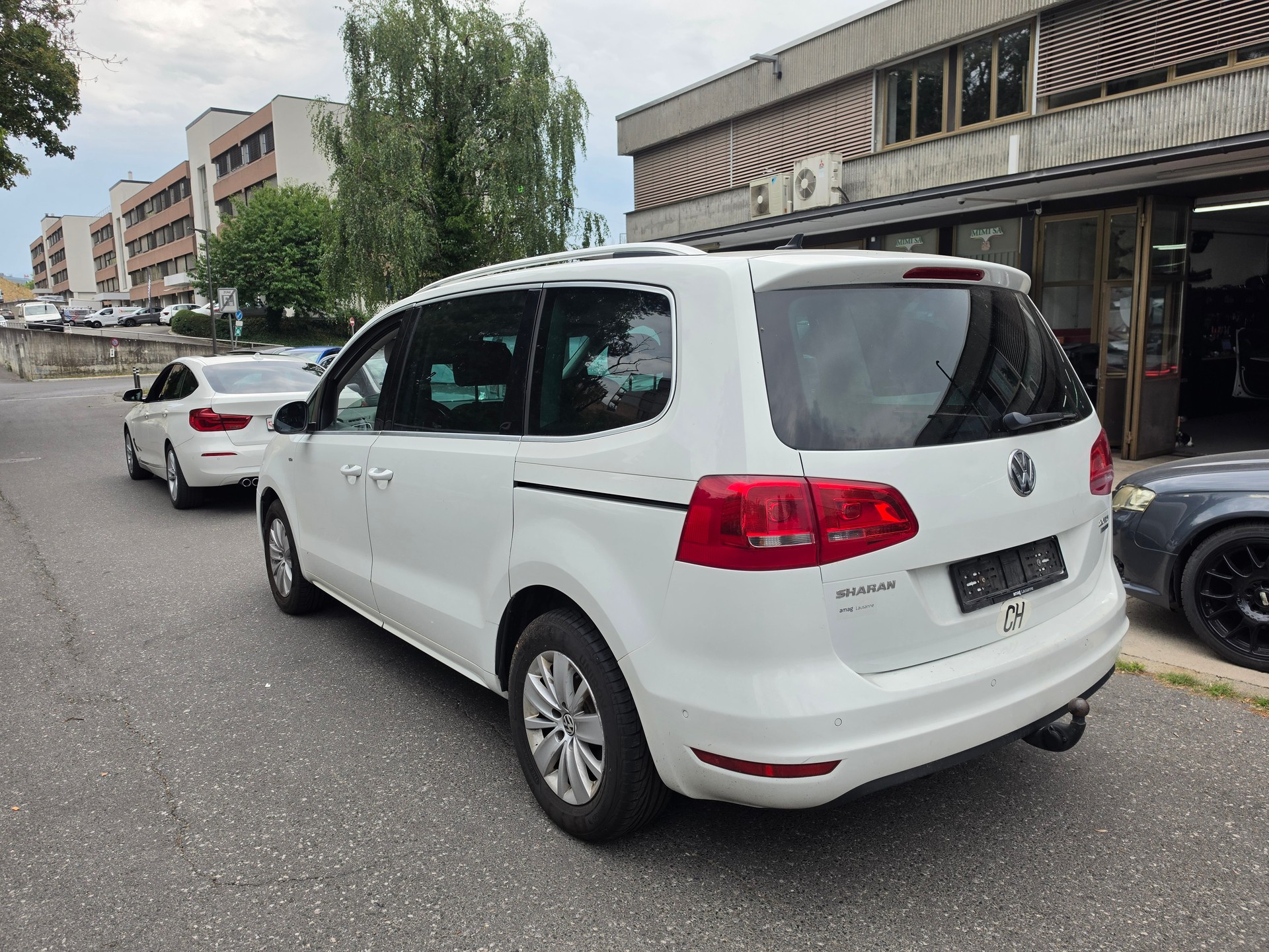 VW Sharan 2.0 TDI BlueMotion Technology Cup 4Motion-image-6