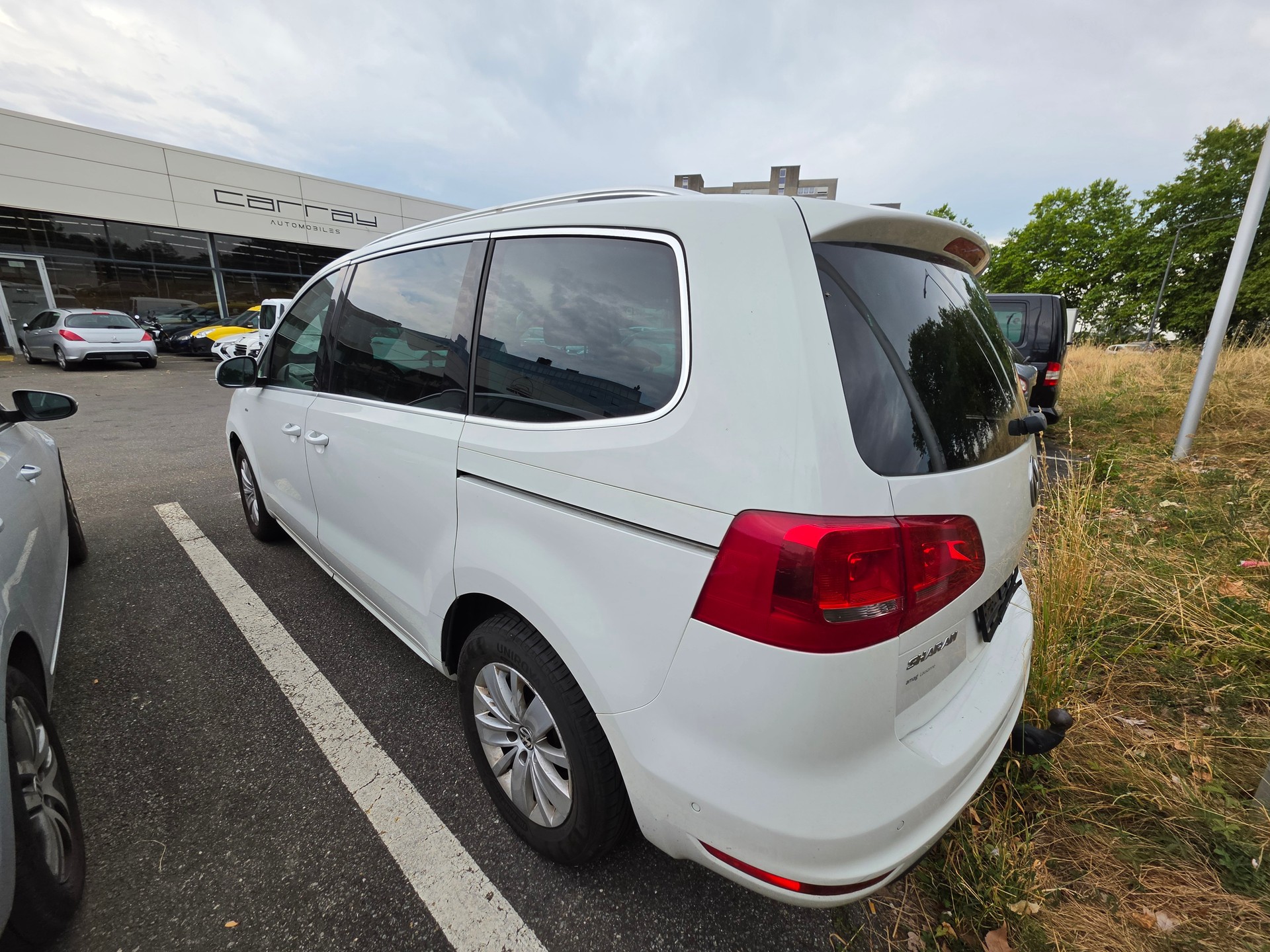 VW Sharan 2.0 TDI BlueMotion Technology Cup 4Motion-image-1
