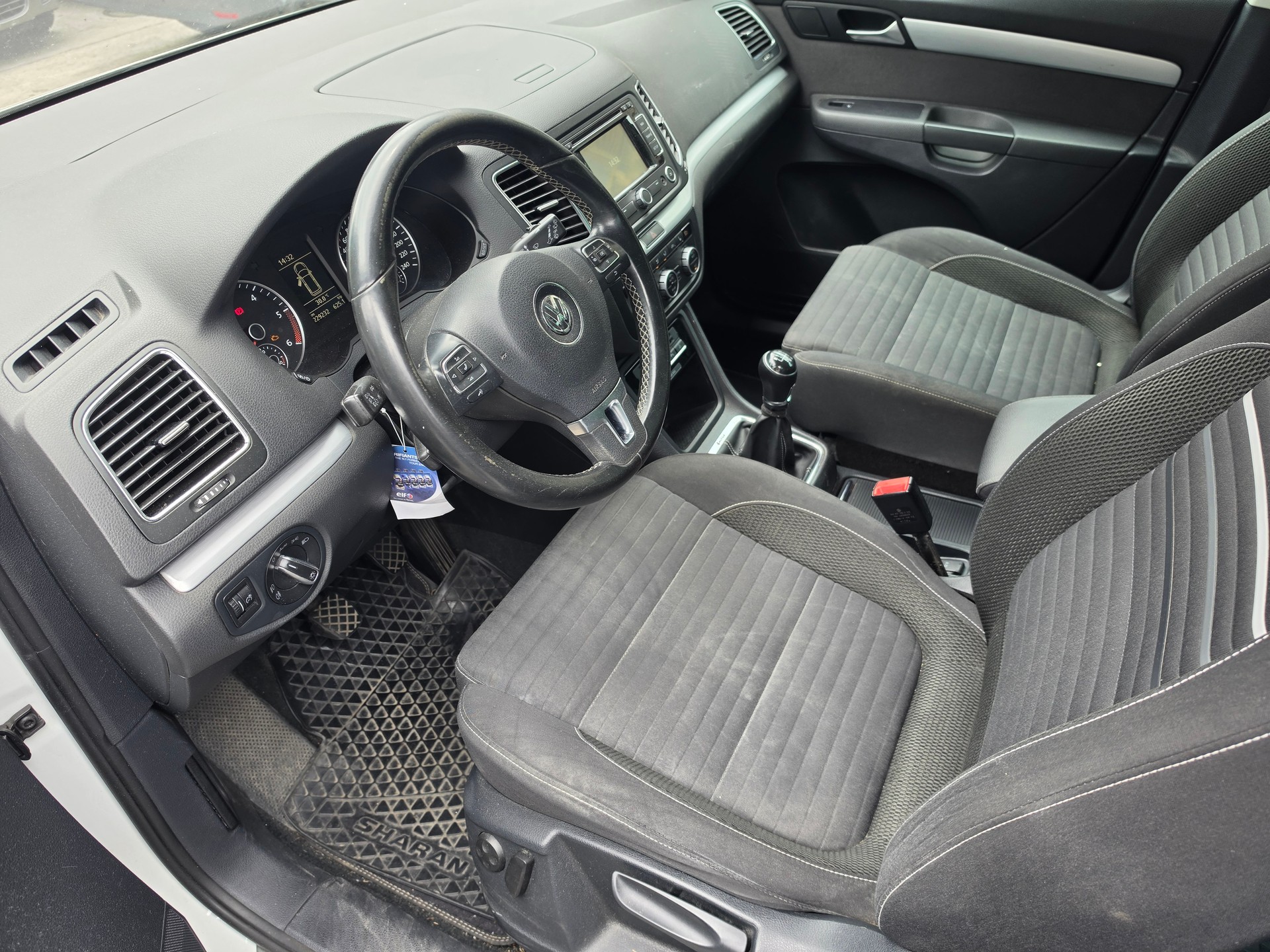 VW Sharan 2.0 TDI BlueMotion Technology Cup 4Motion-image-11
