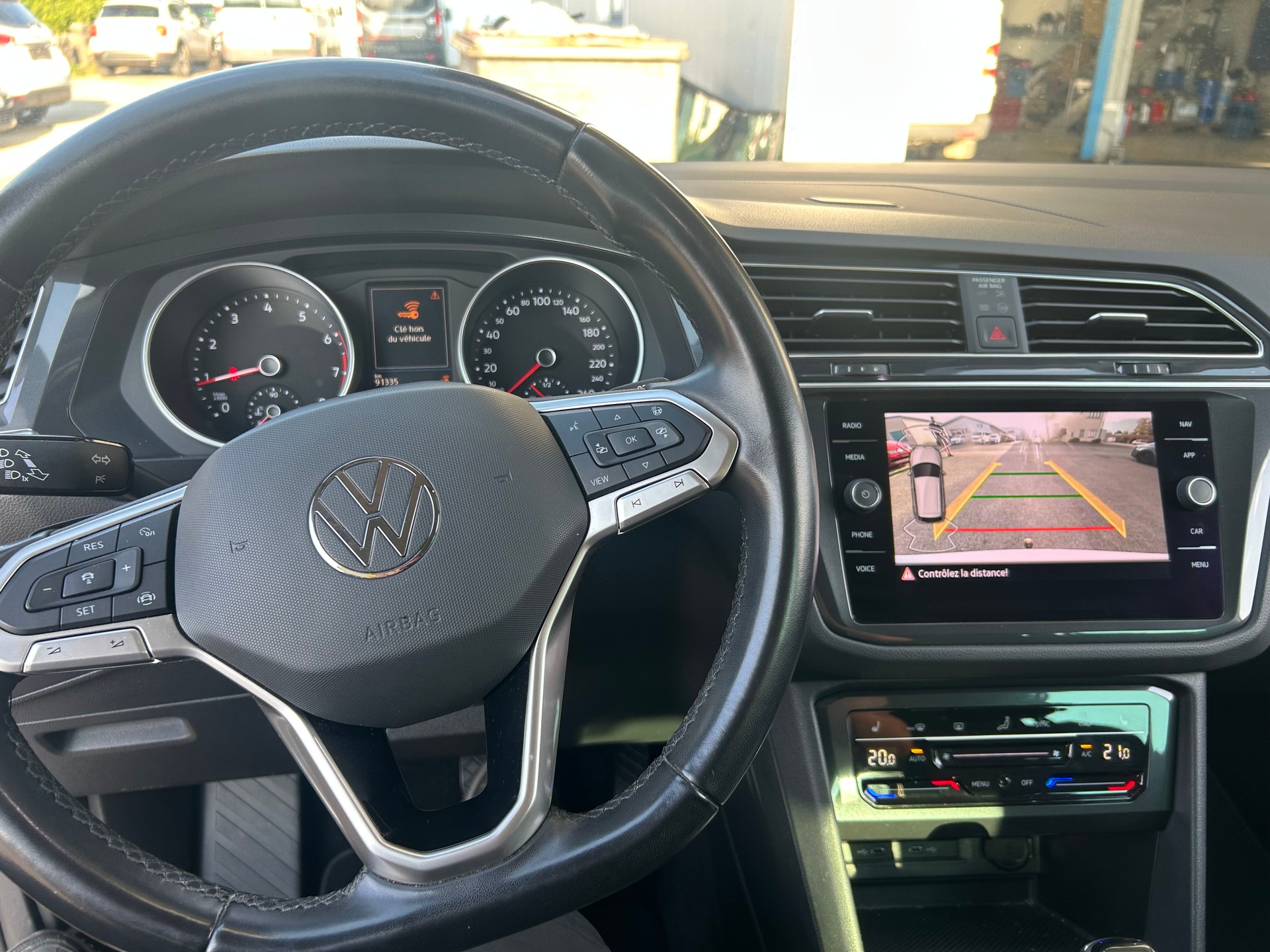 VW Tiguan 2.0TSI Life 4Motion DSG-image-6