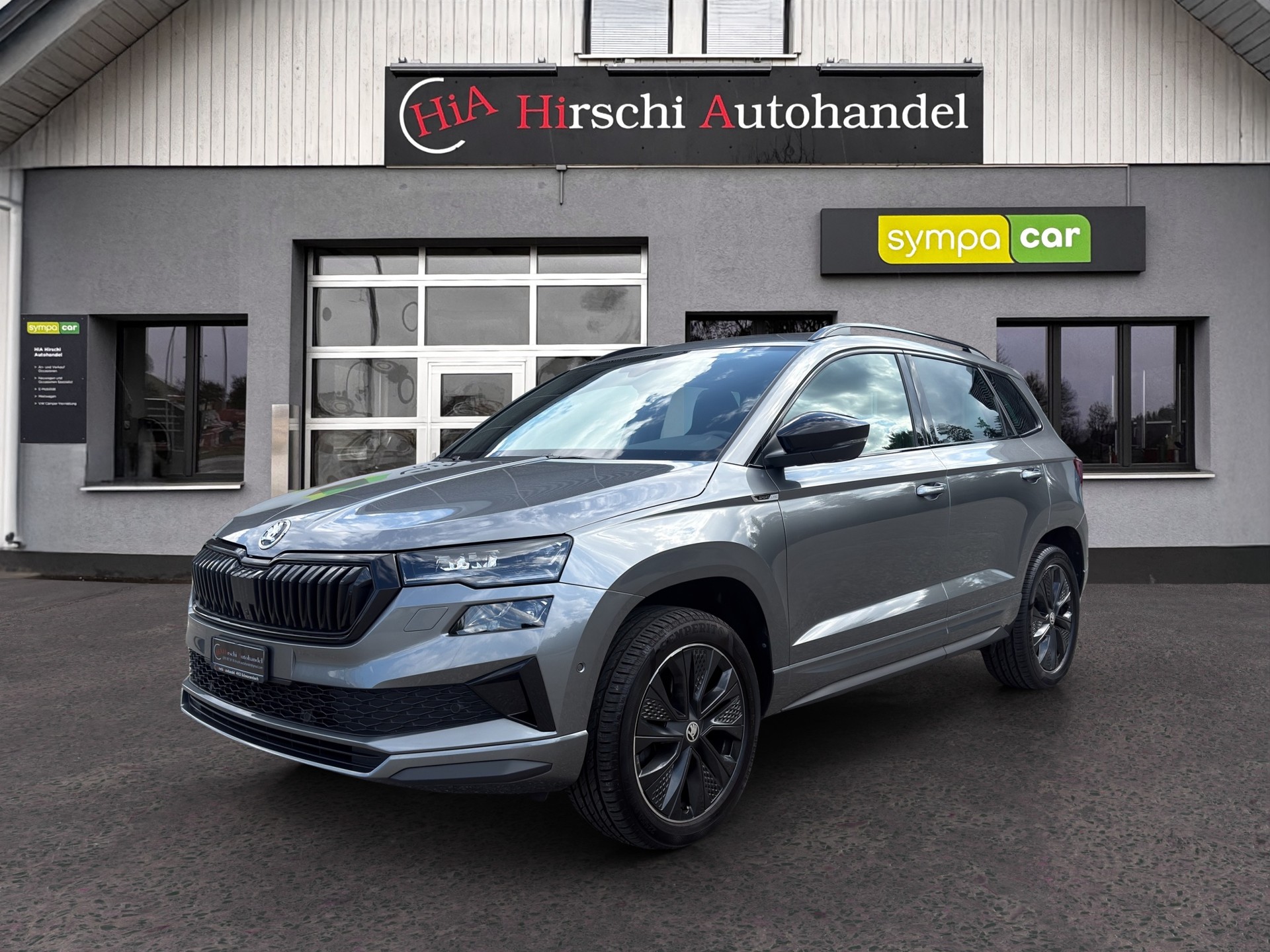 SKODA Karoq 2.0 TSI SportLine 4x4 DSG-image-0