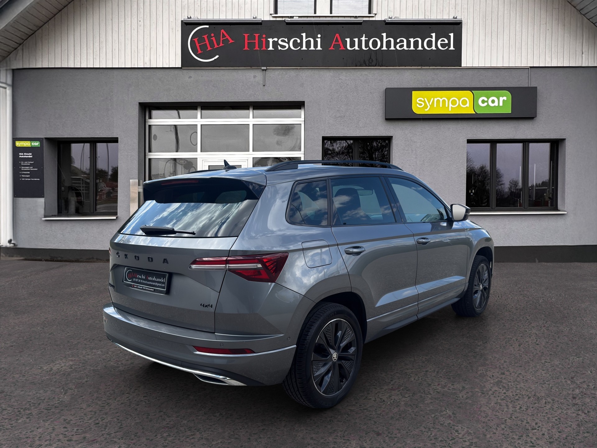 SKODA Karoq 2.0 TSI SportLine 4x4 DSG-image-7