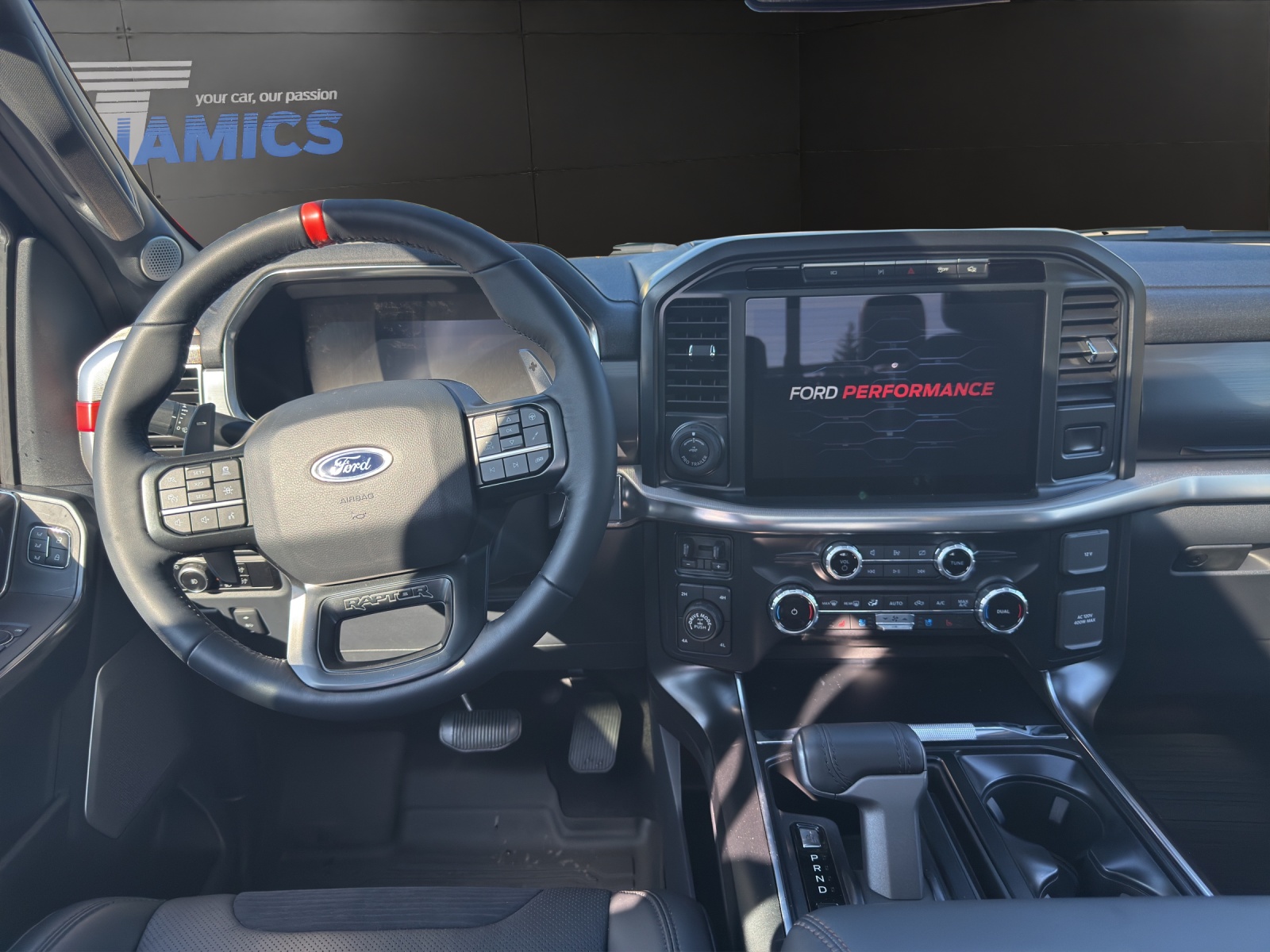 FORD F-Pickup 150 Raptor Super Crew-image-9