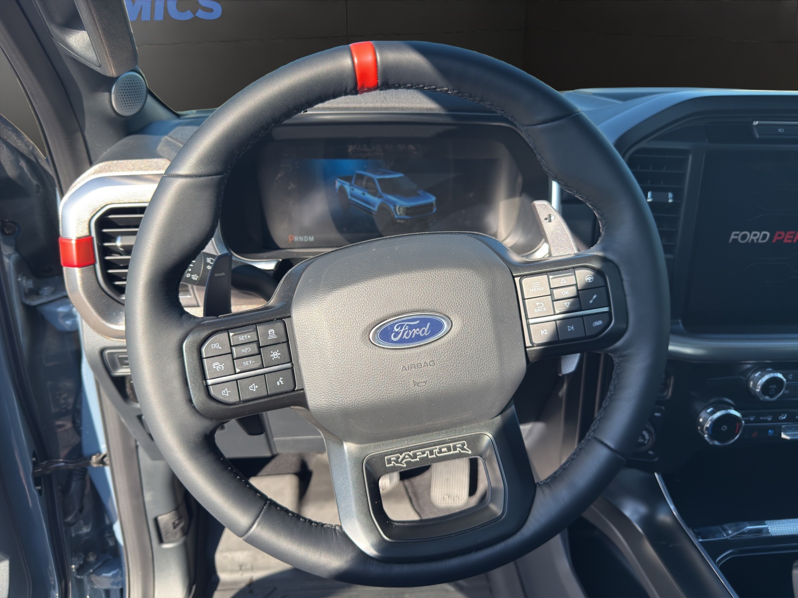 FORD F-Pickup 150 Raptor Super Crew-image-10