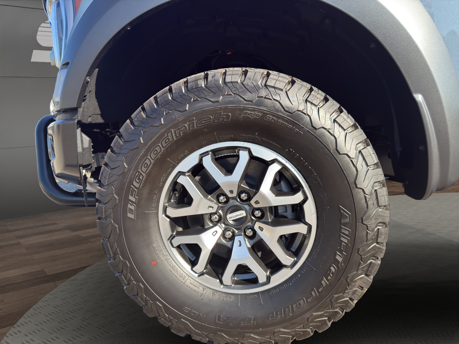 FORD F-Pickup 150 Raptor Super Crew-image-17
