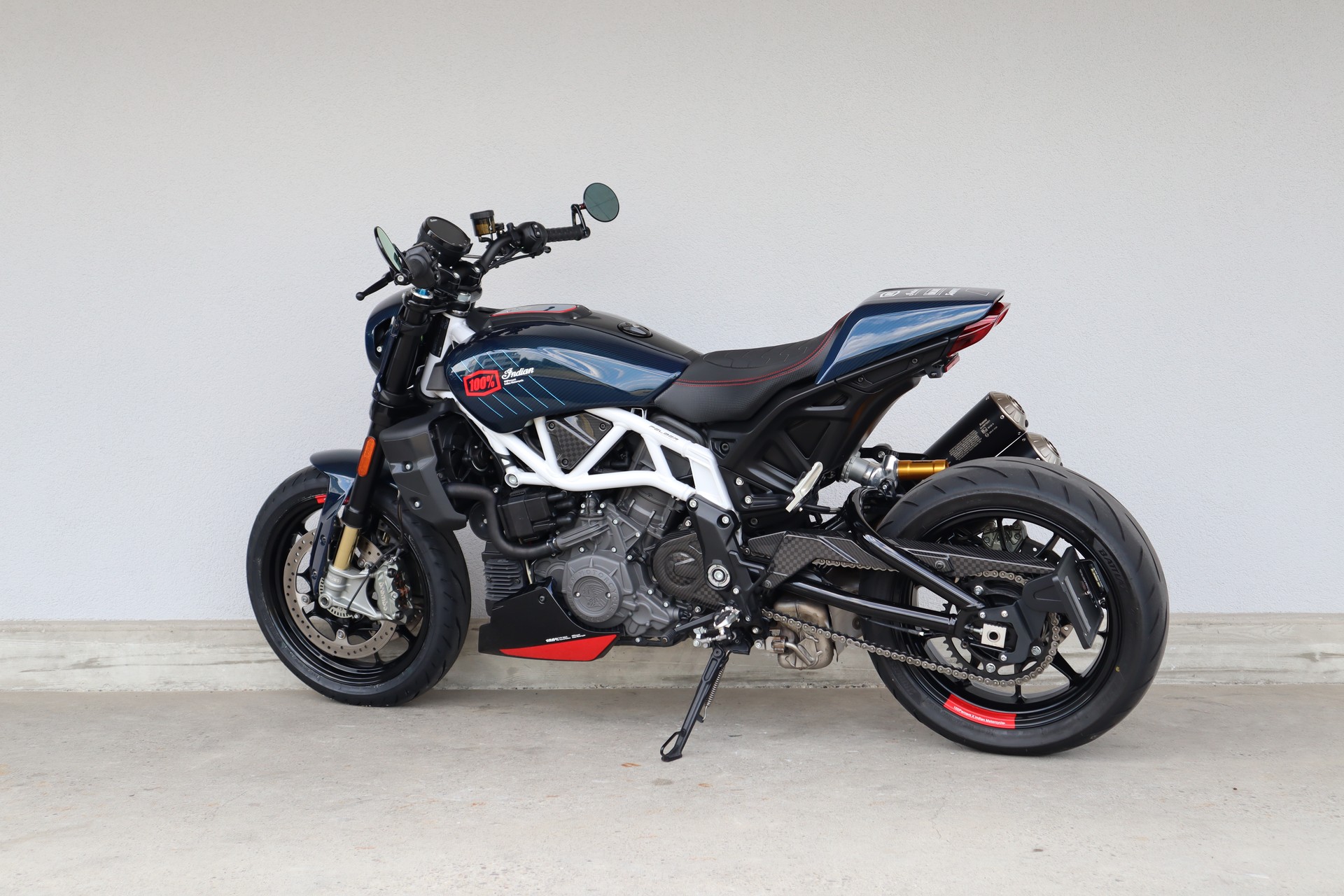 INDIAN FTR R Carbon LE-image-5
