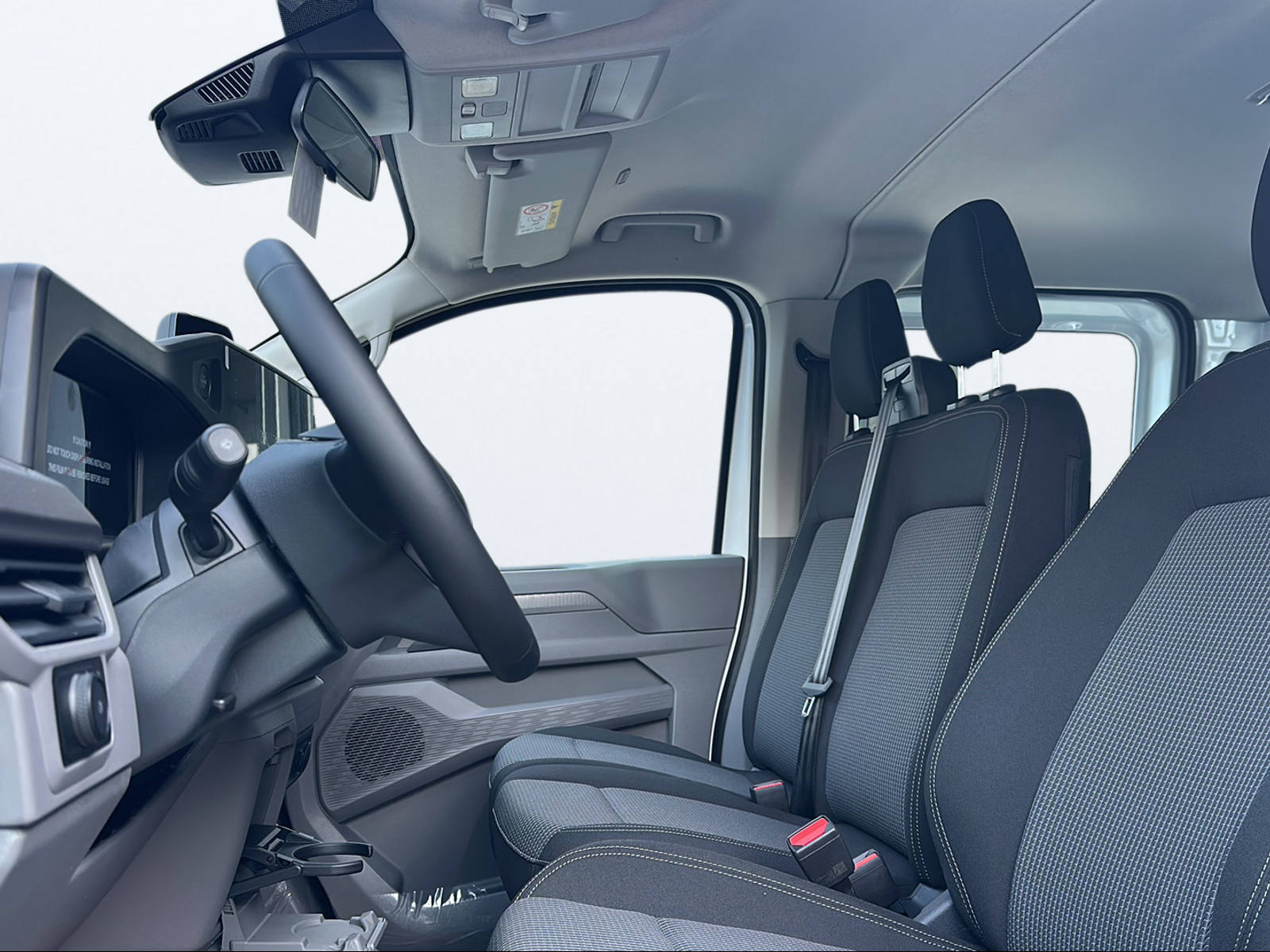 VW Transporter 2.0 TDI Automat 4Motion-image-8