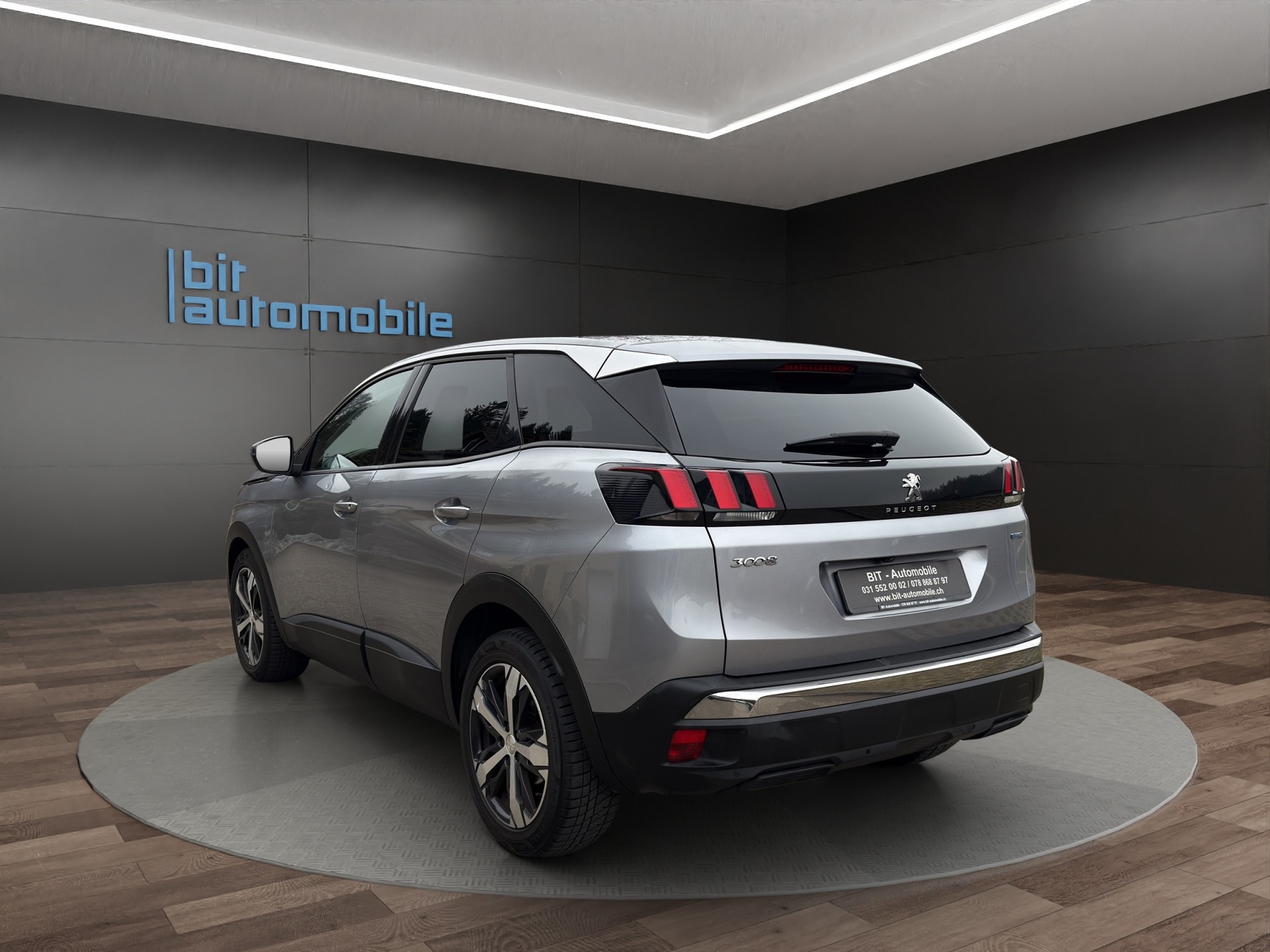 PEUGEOT 3008 1.2 PureTech Allure EAT-image-4