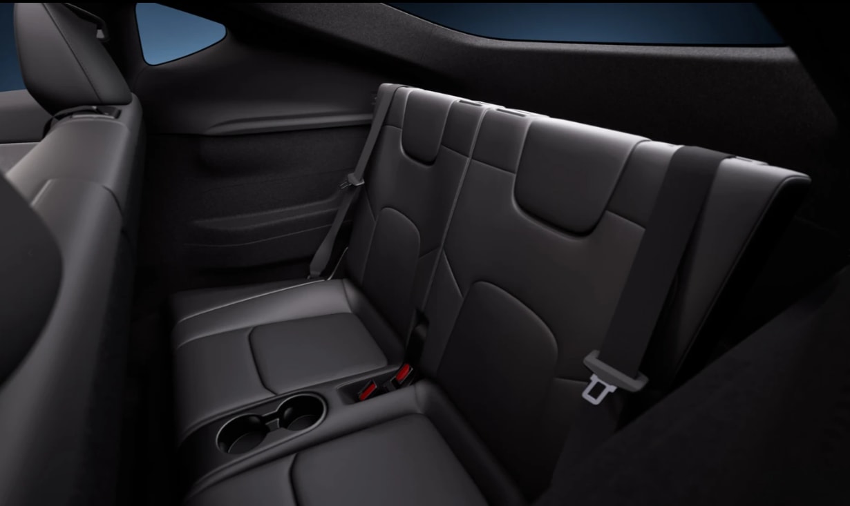 TESLA Model Y Premium Long Range AWD, 7 Sitzer, AHK, Made in Berlin-image-18