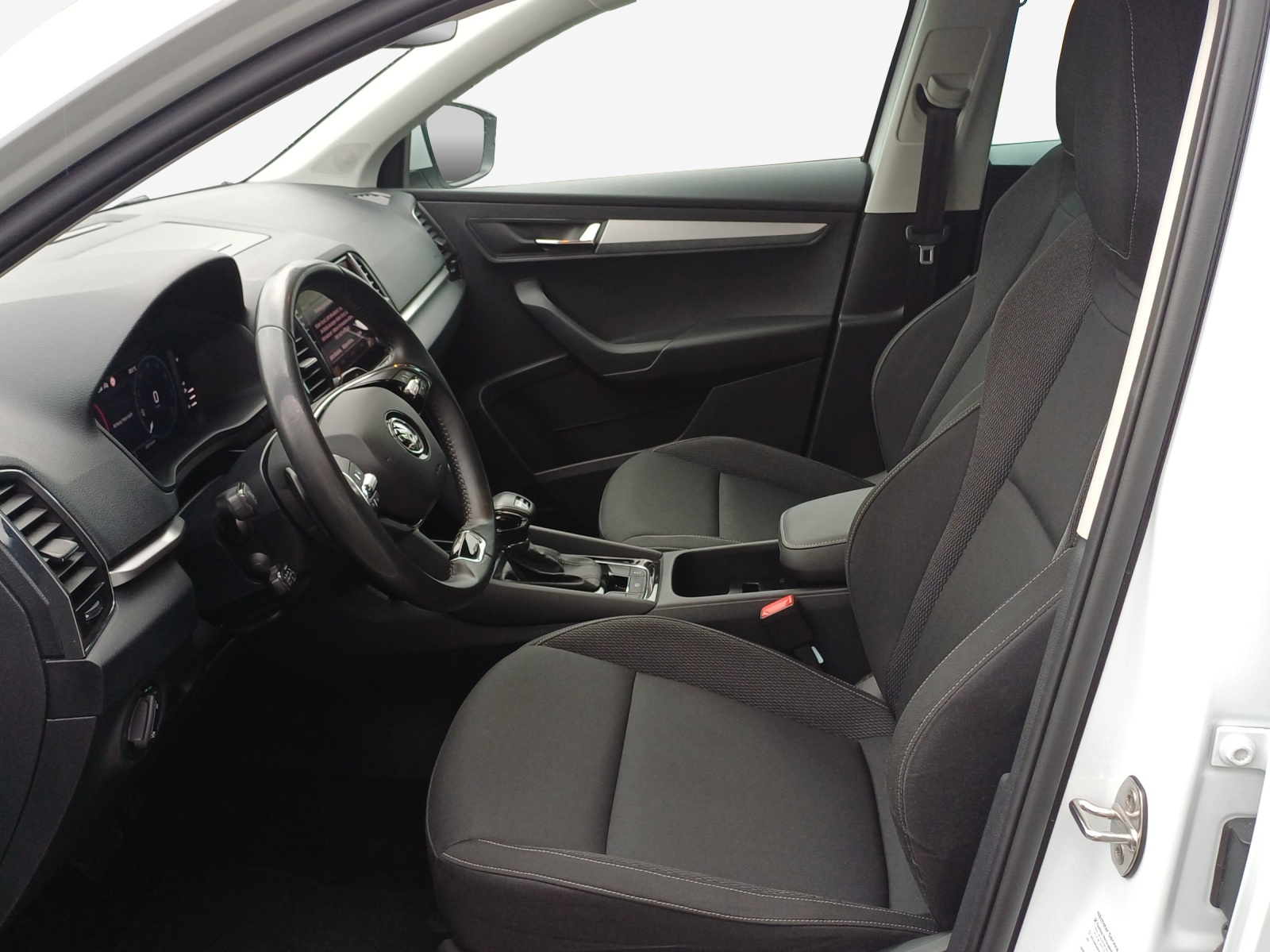 SKODA Karoq 2.0 TDI CR Ambition 4x4 DSG-image-7