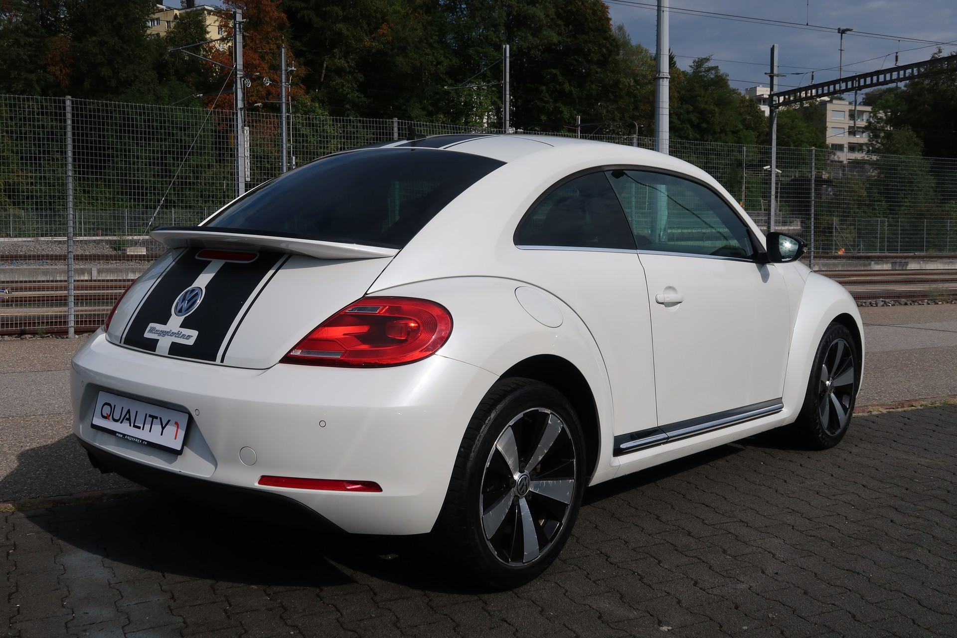 VW Beetle 1.4 TSI Sport-image-4