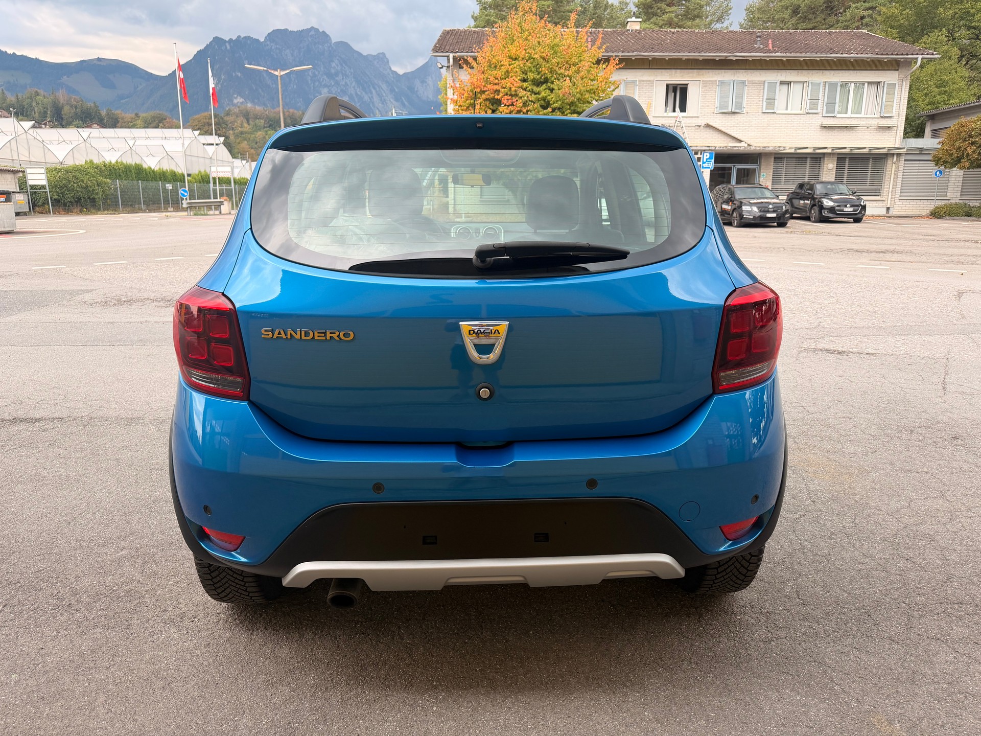 DACIA Sandero Tce 90 Stepway Lauréate Automatic-showroom-element-3